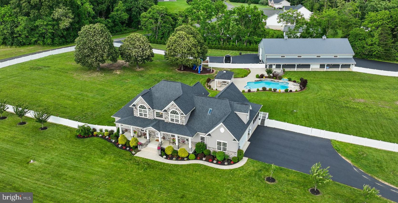 MATAPEAKE - Residential
