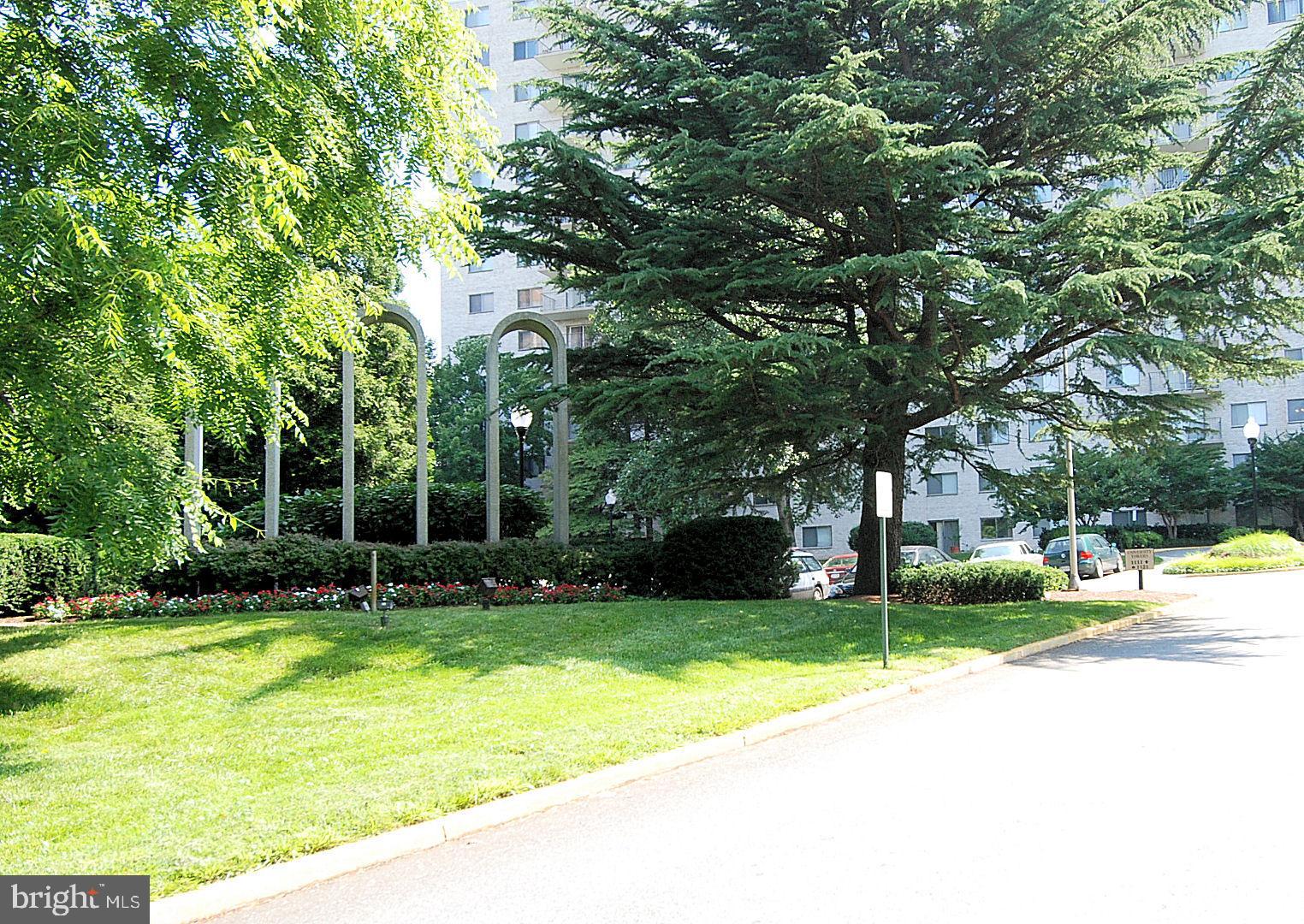UNIVERSITY TOWERS CODM - Residential