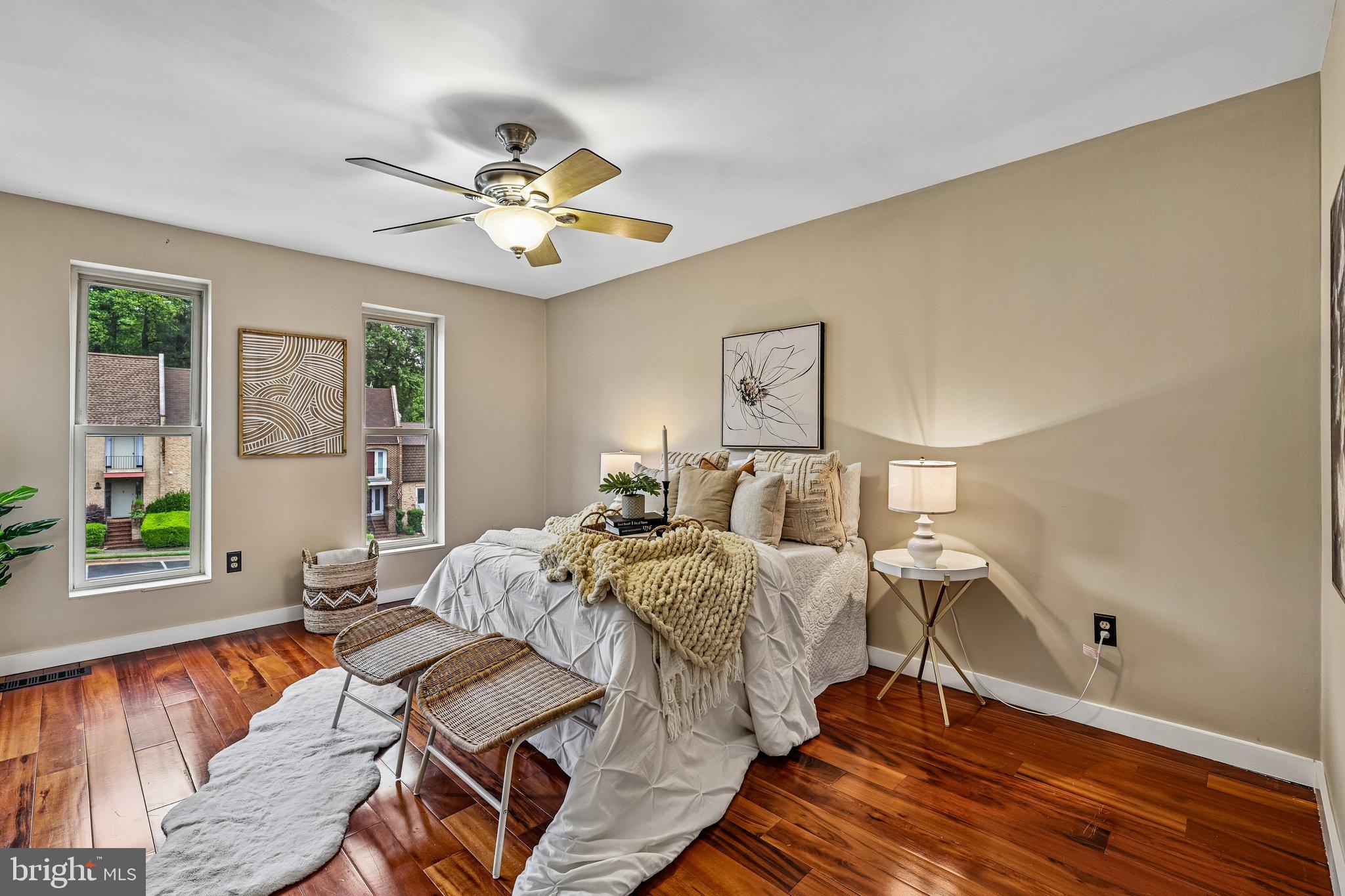 TYSONS COURT - Residential