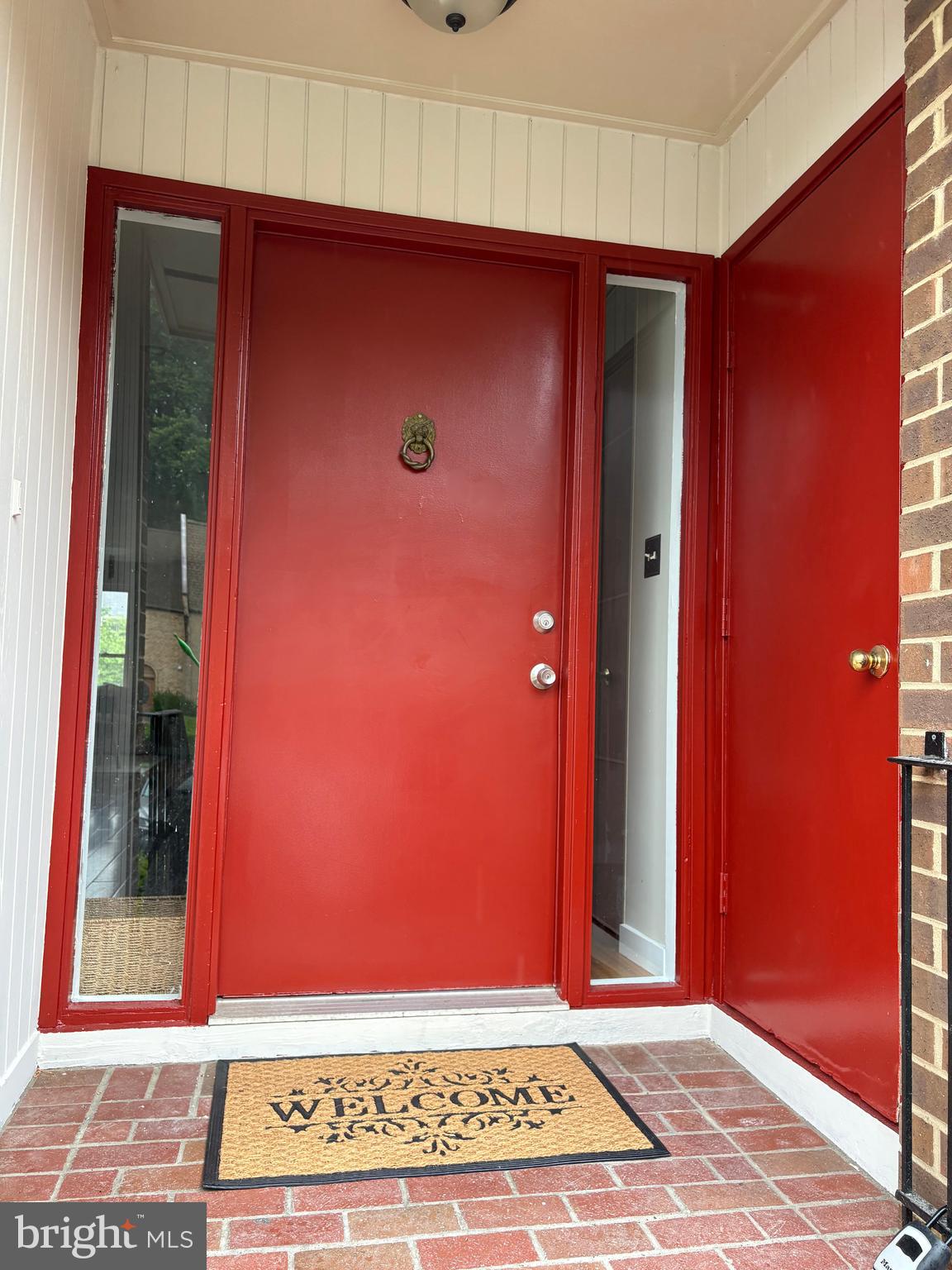 TYSONS COURT - Residential