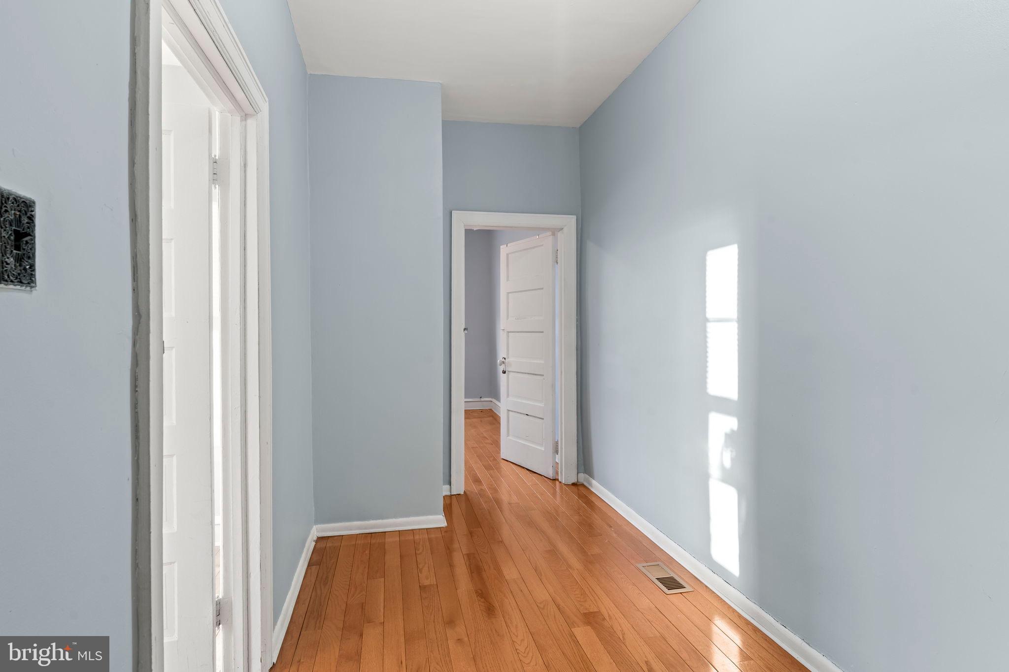 PHILADELPHIA (NORTHEAST) - Residential