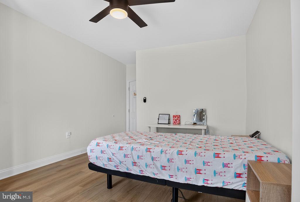WEST OAK LANE - Residential