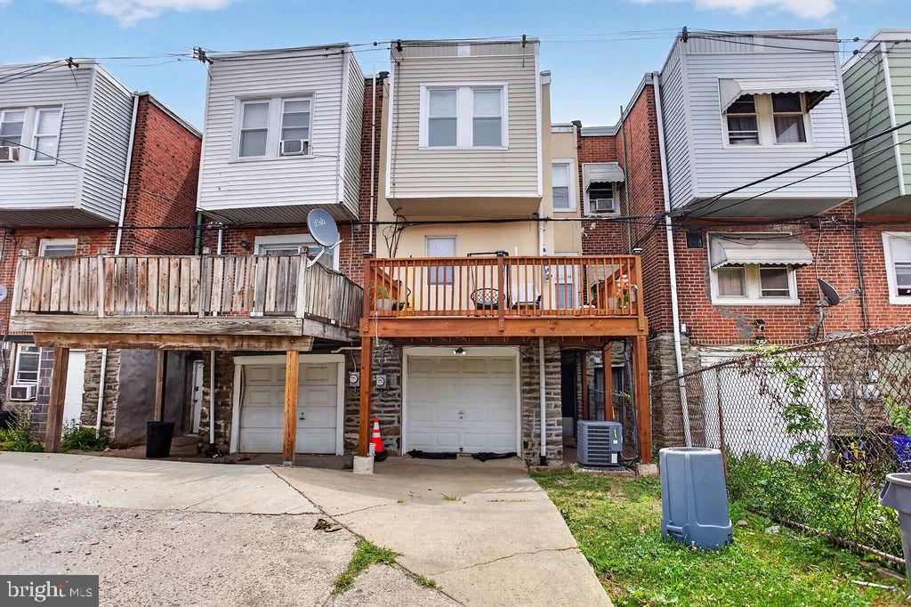 WEST OAK LANE - Residential