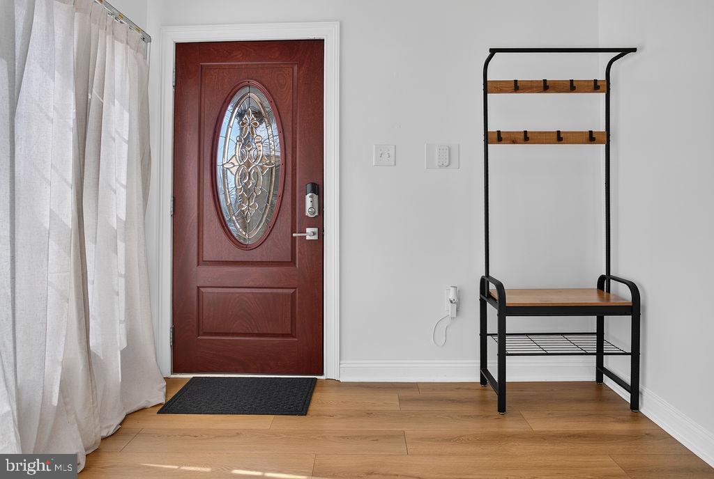 WEST OAK LANE - Residential