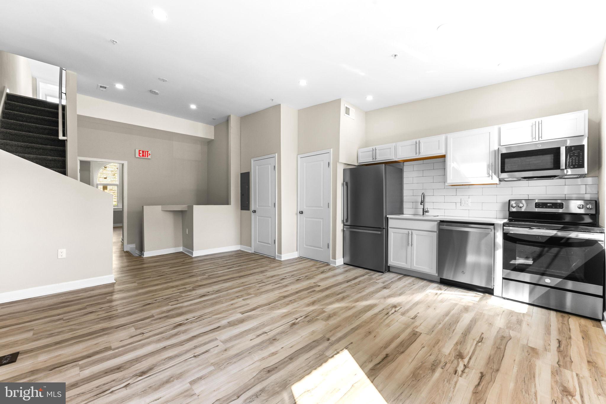BARCLAY - Residential