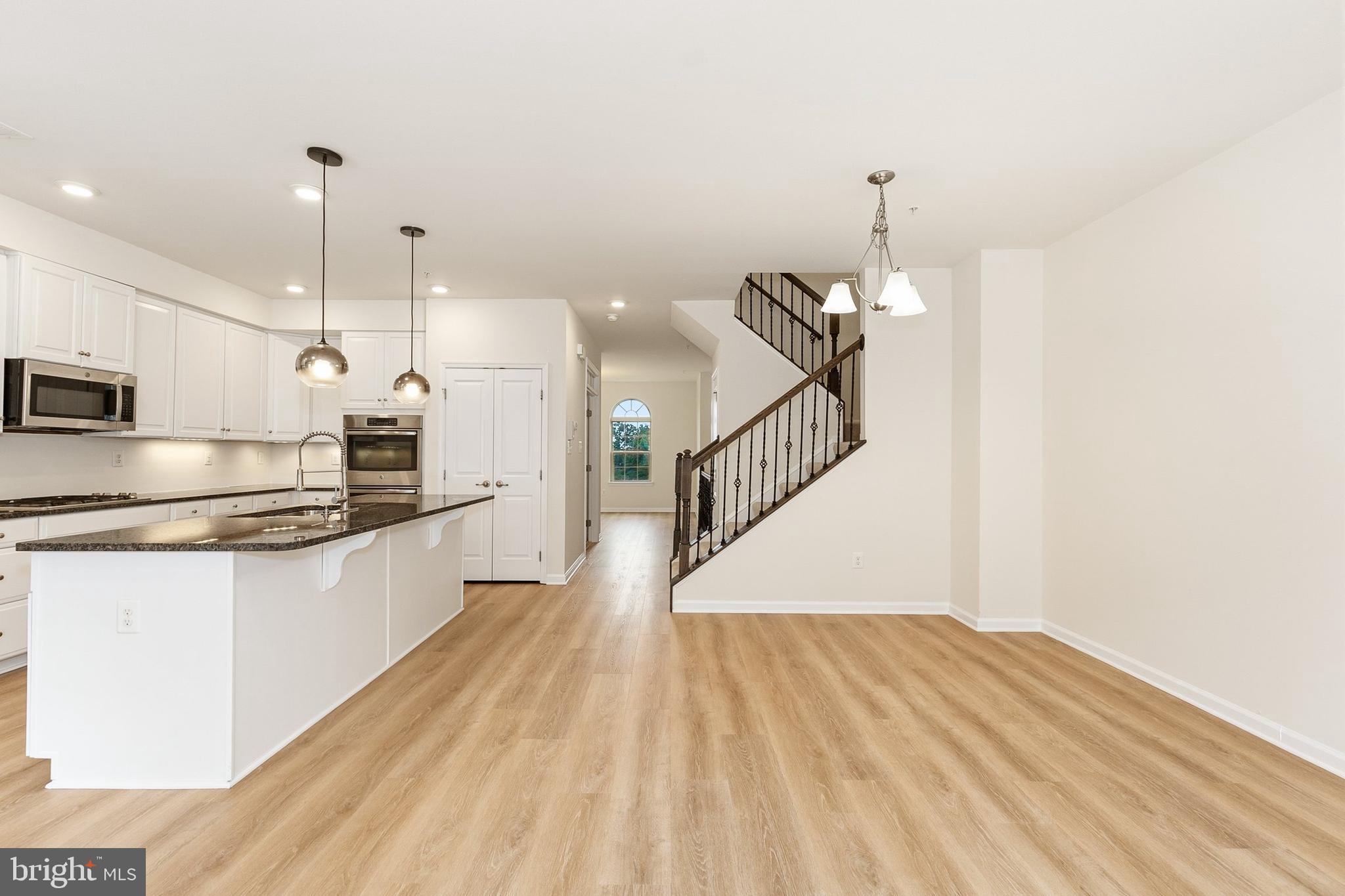 PINEY ORCHARD - Residential