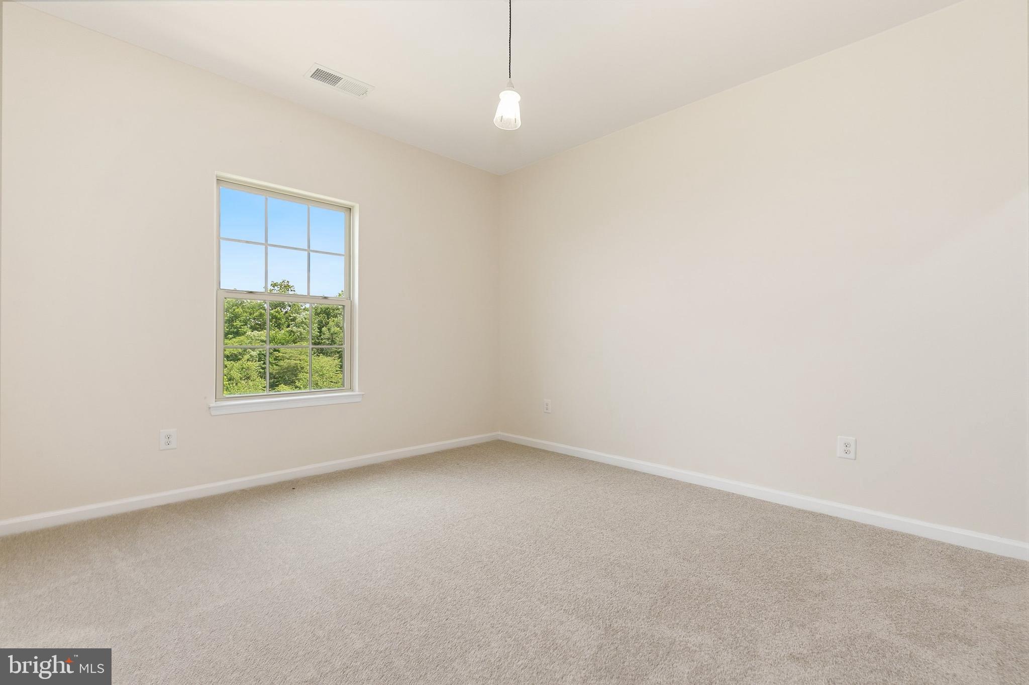 PINEY ORCHARD - Residential