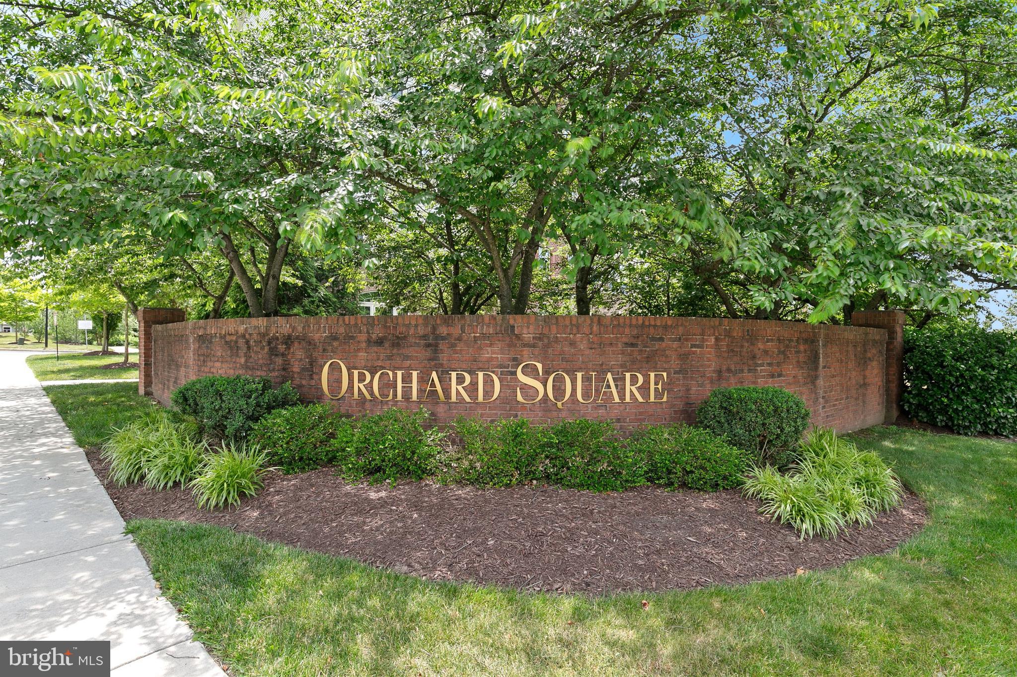 PINEY ORCHARD - Residential