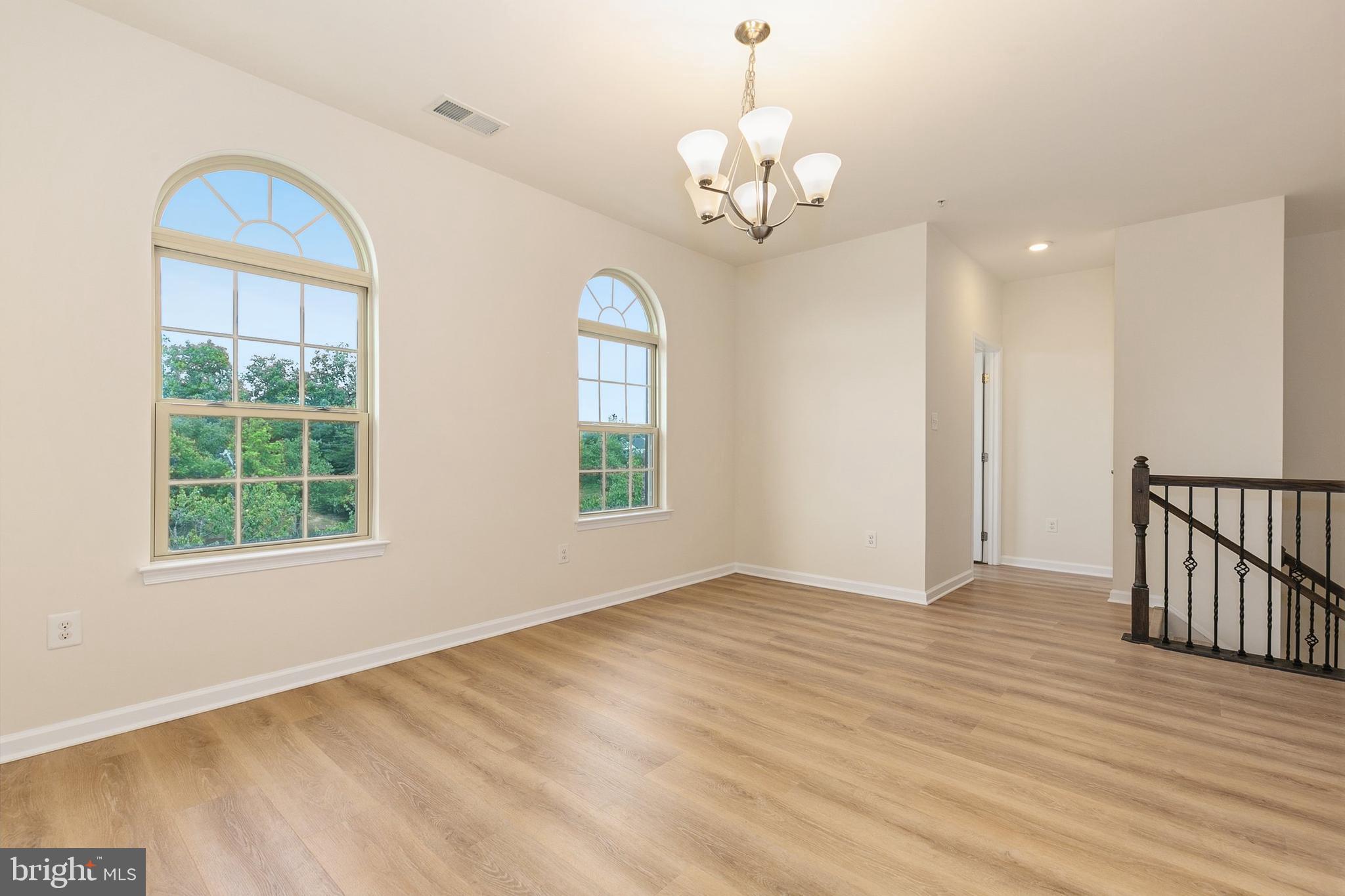 PINEY ORCHARD - Residential