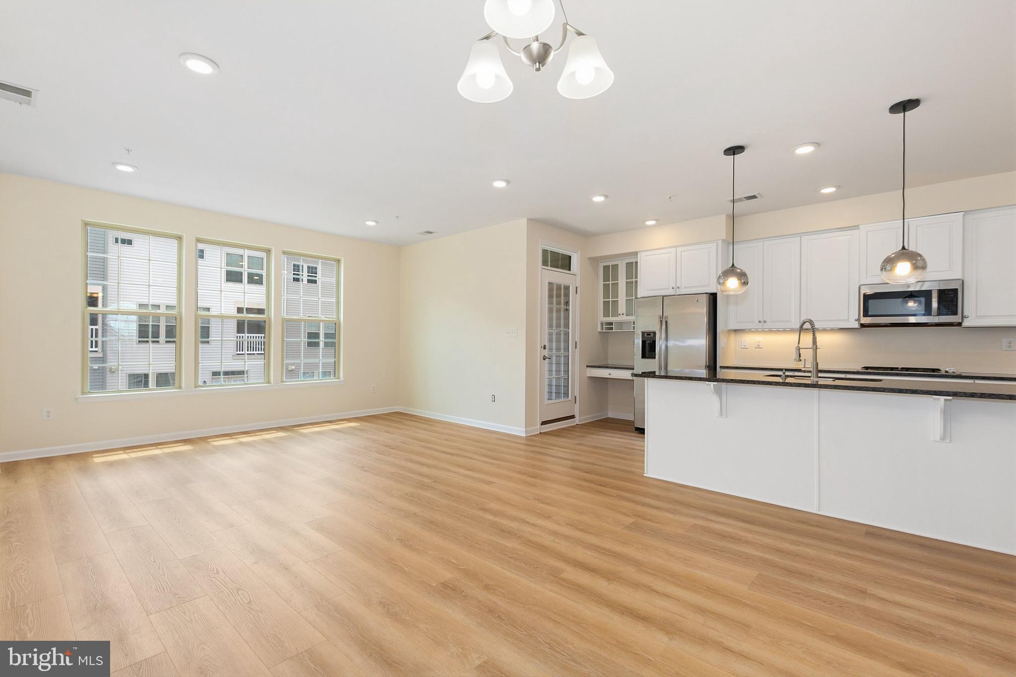 PINEY ORCHARD - Residential