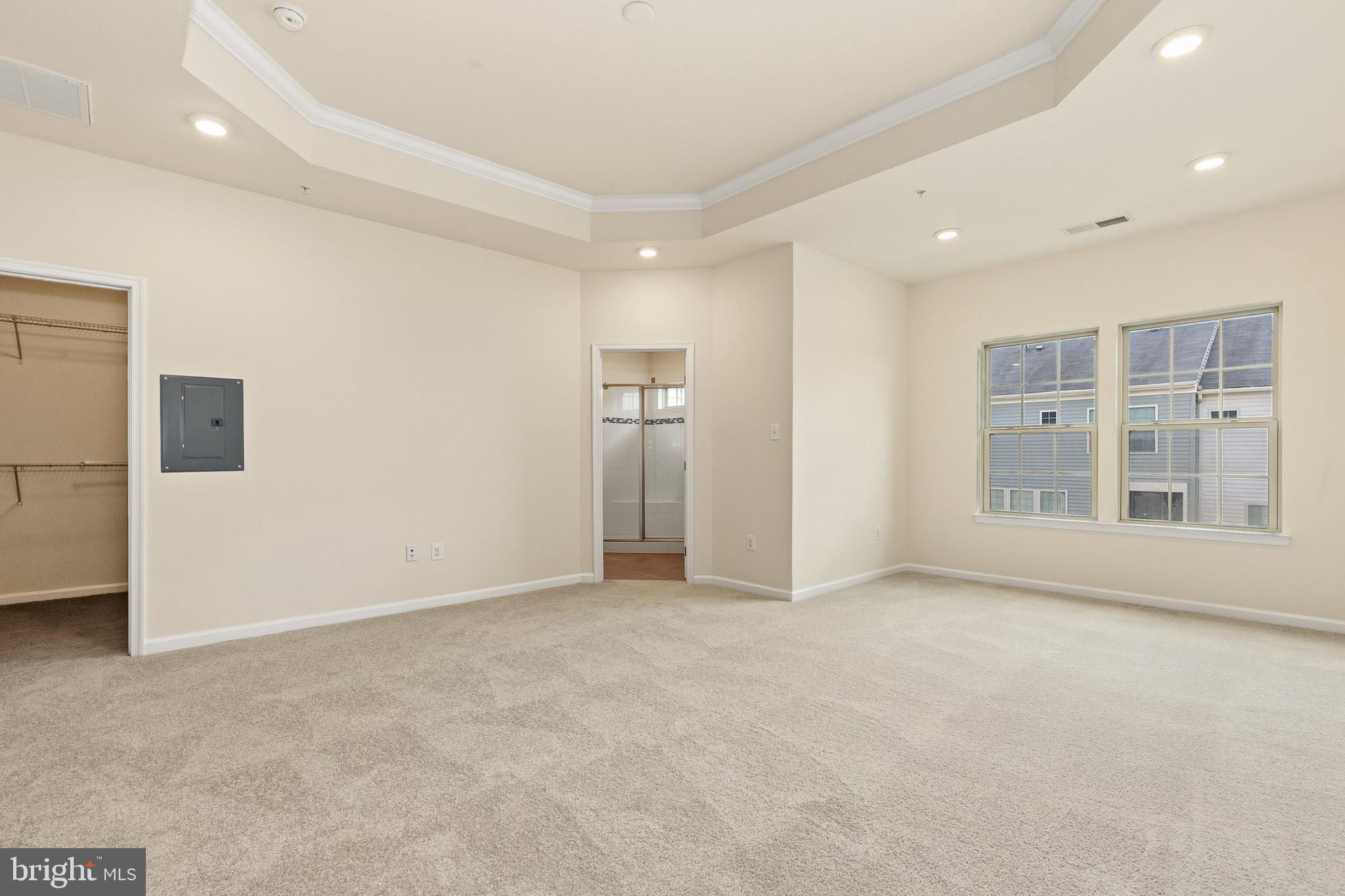 PINEY ORCHARD - Residential