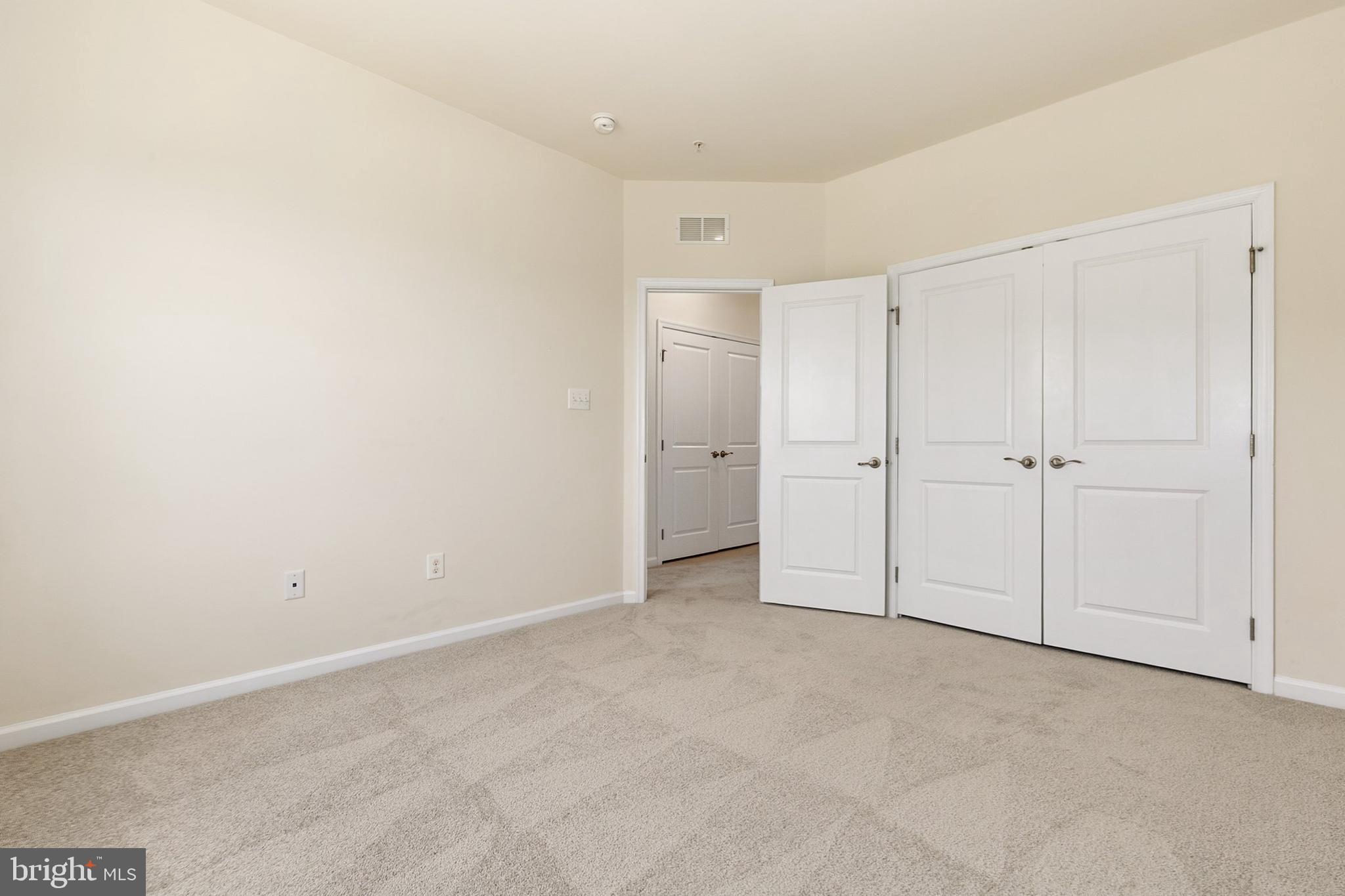 PINEY ORCHARD - Residential