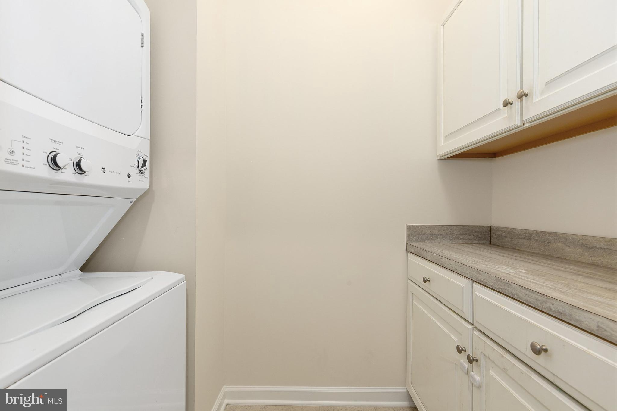 PINEY ORCHARD - Residential