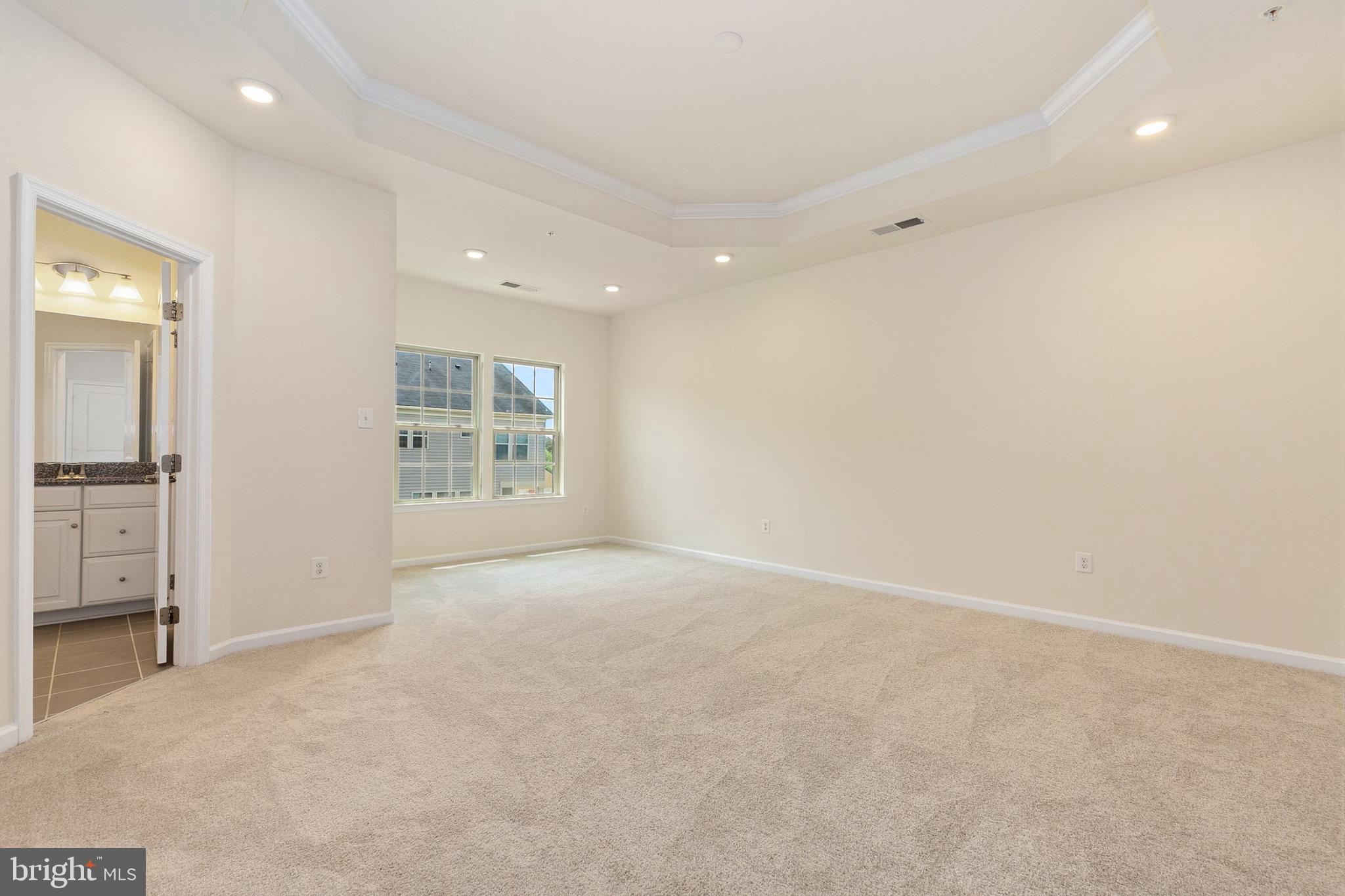 PINEY ORCHARD - Residential