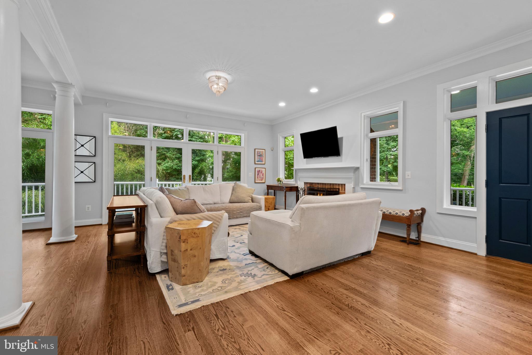 RUXTON - Residential