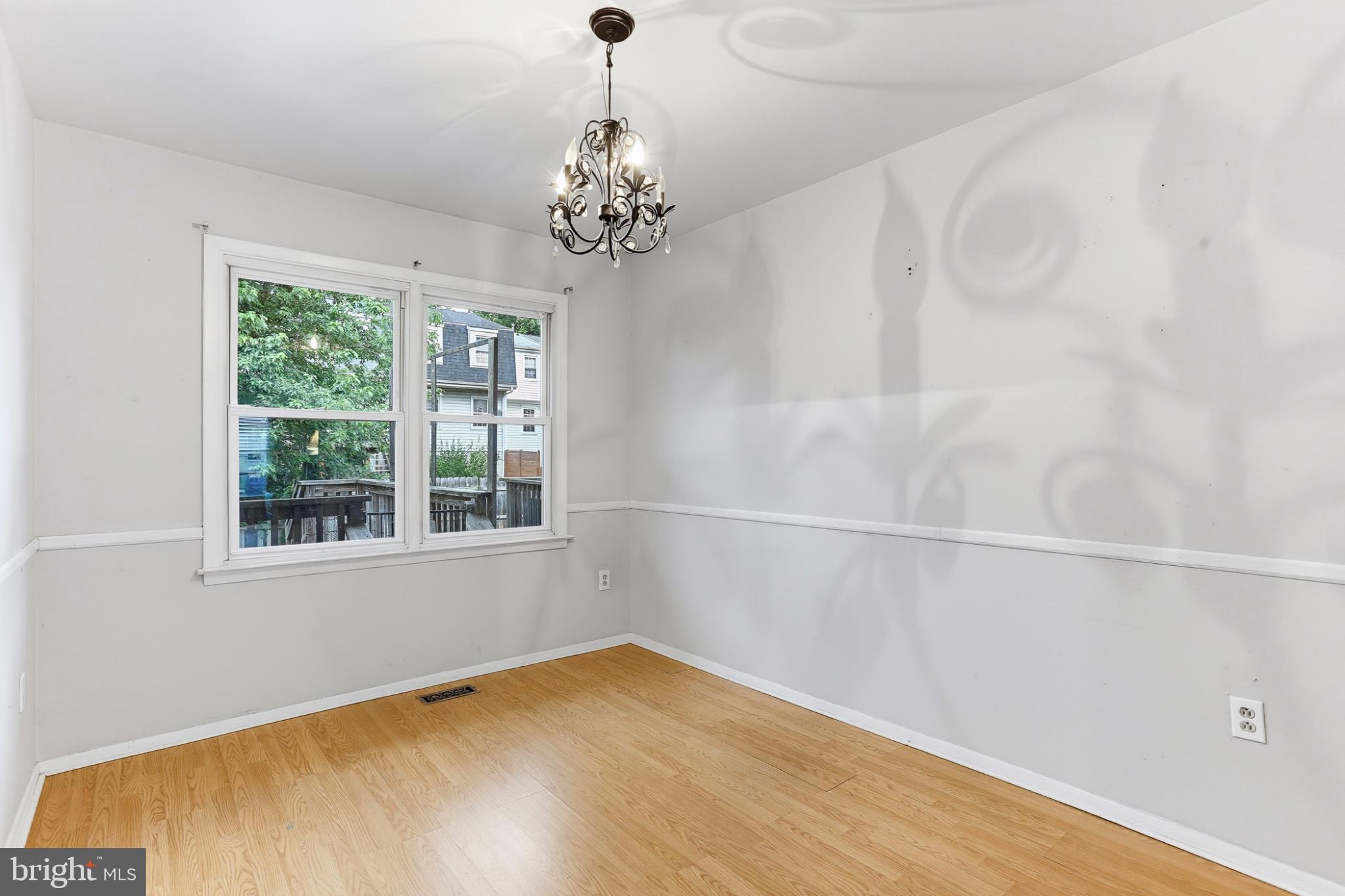 BELMONT - Residential