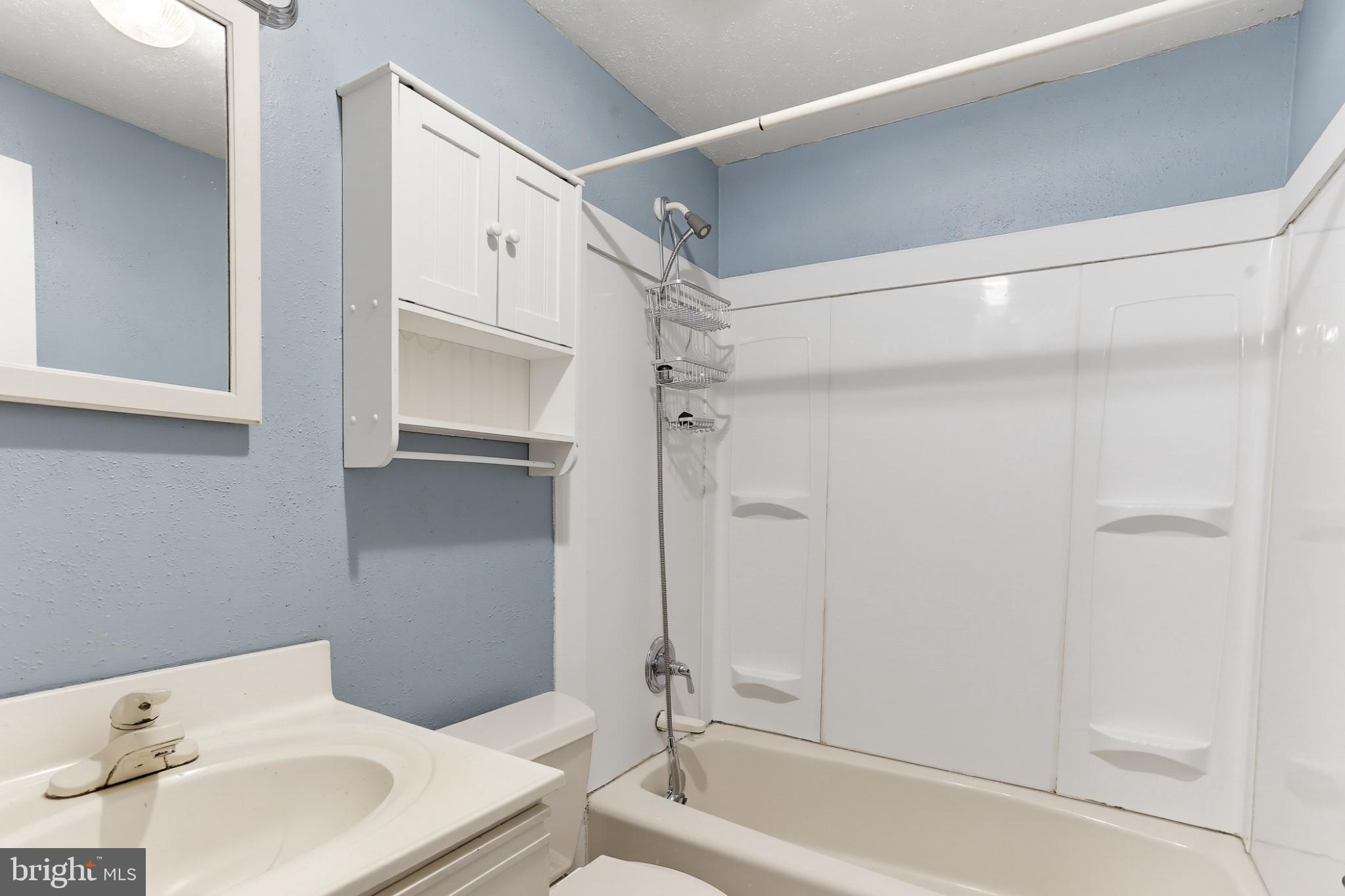 BELMONT - Residential