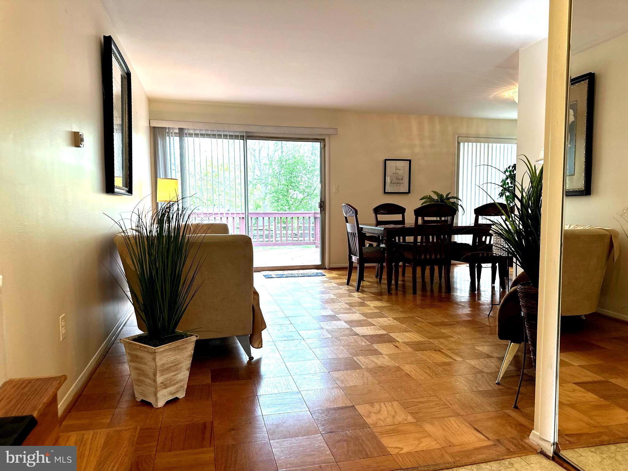 THUNDER HILL - Residential