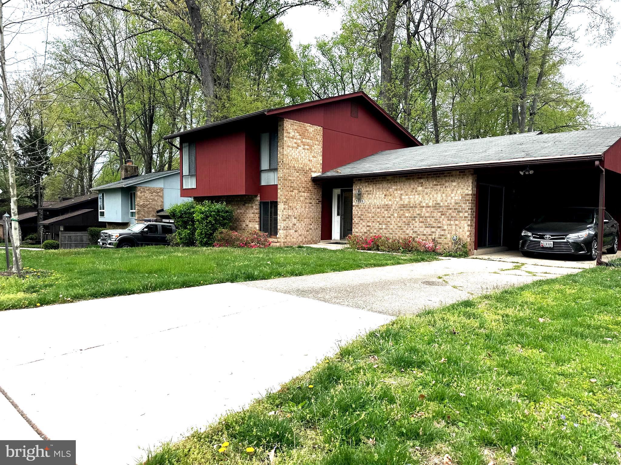 THUNDER HILL - Residential