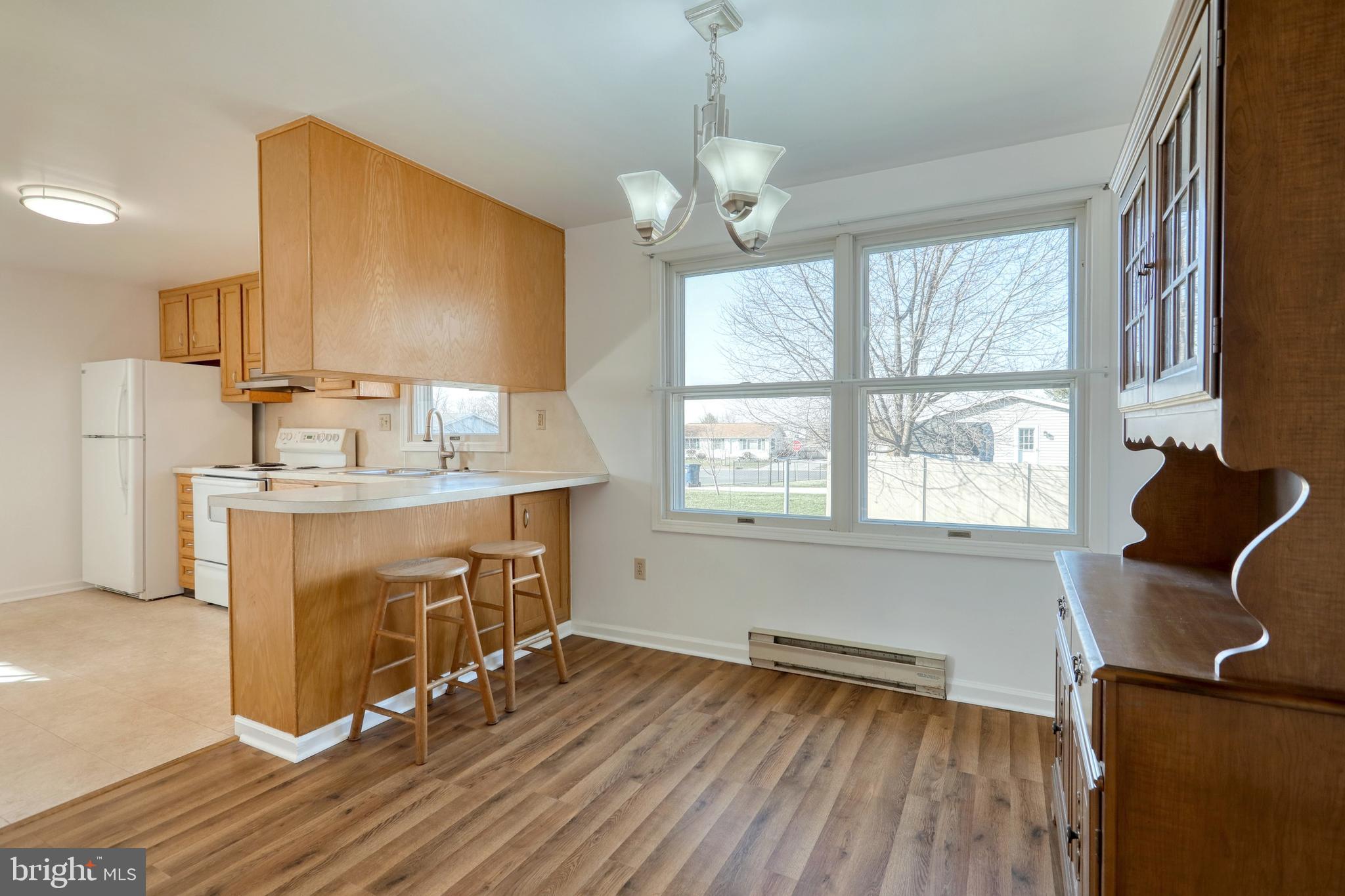 OXFORD ESTATES - Residential