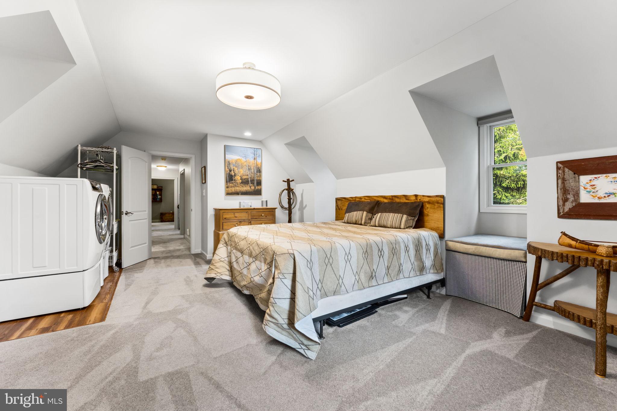 WALNUT GLEN - Residential