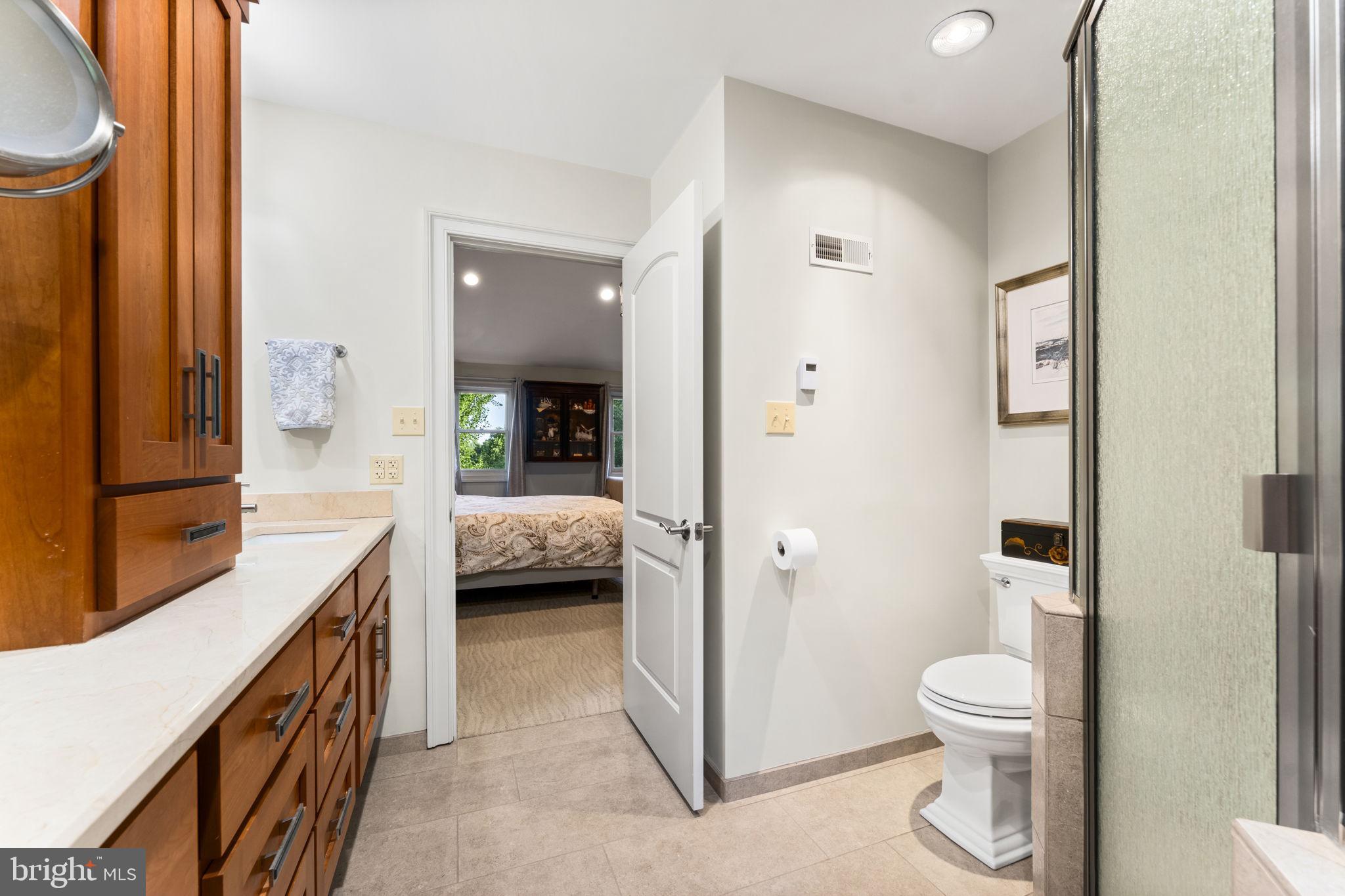 WALNUT GLEN - Residential