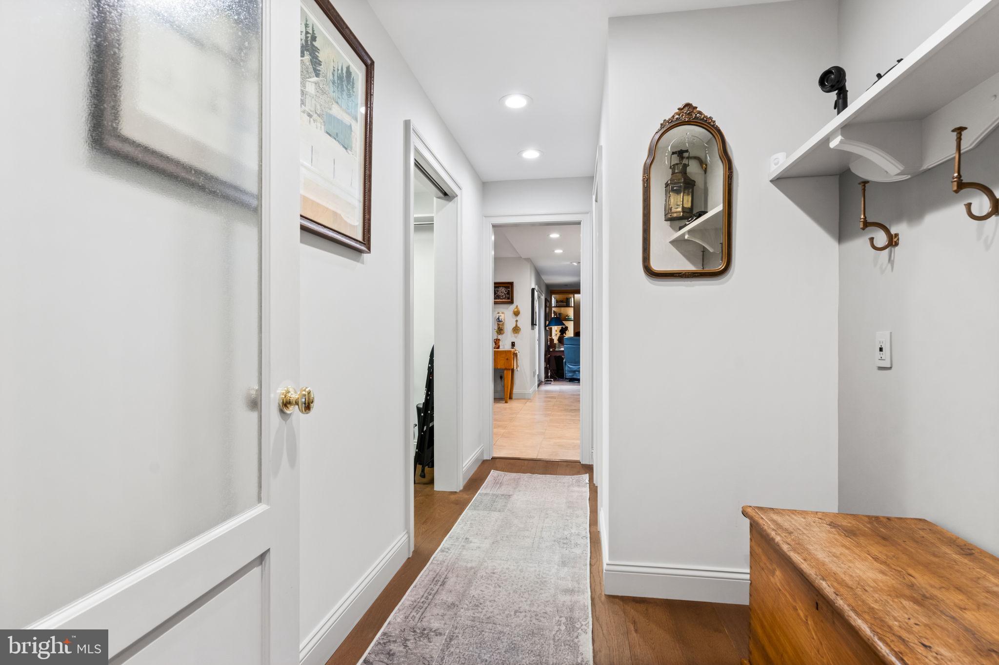 WALNUT GLEN - Residential