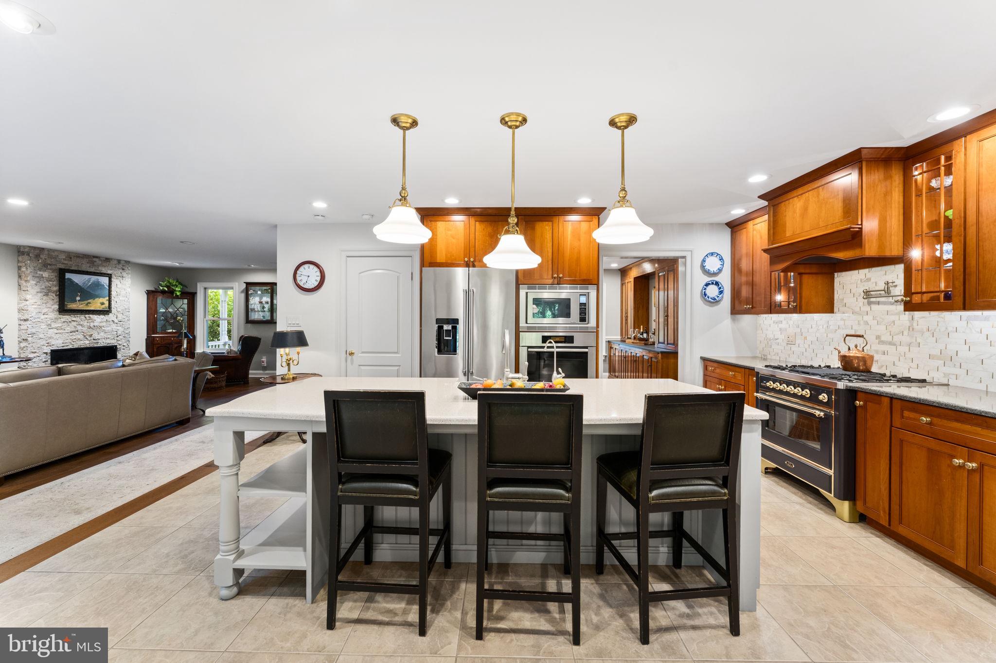 WALNUT GLEN - Residential