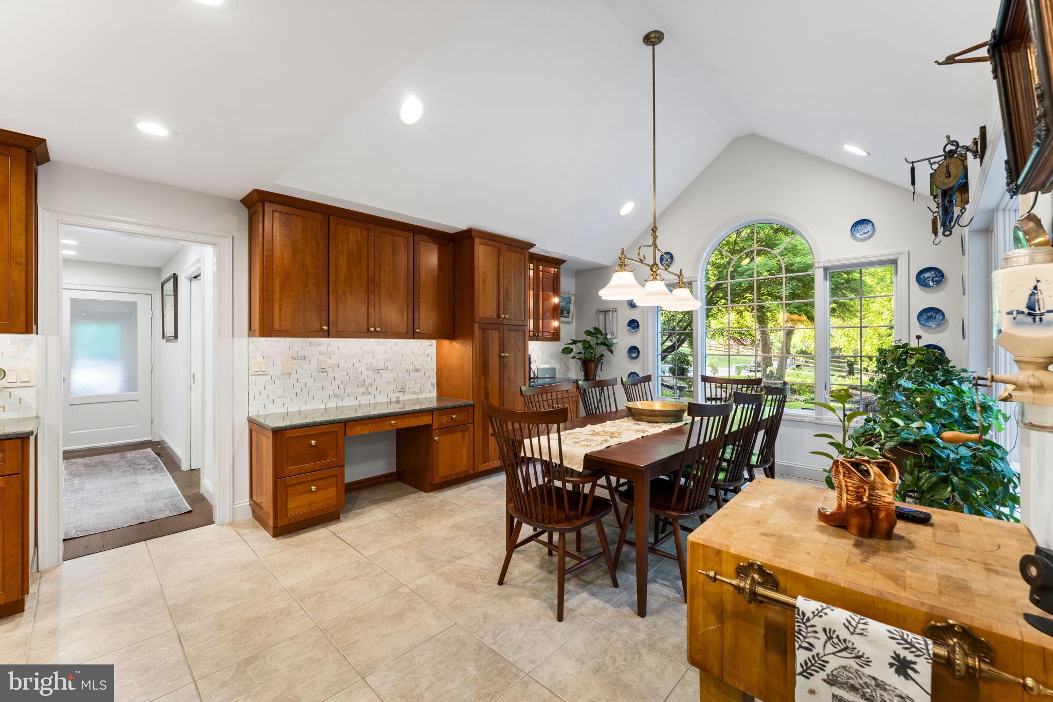 WALNUT GLEN - Residential