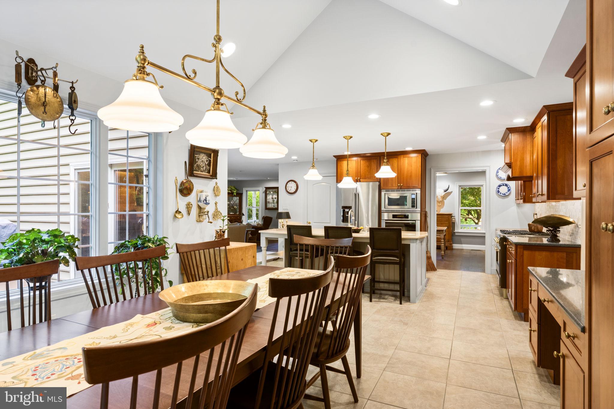 WALNUT GLEN - Residential