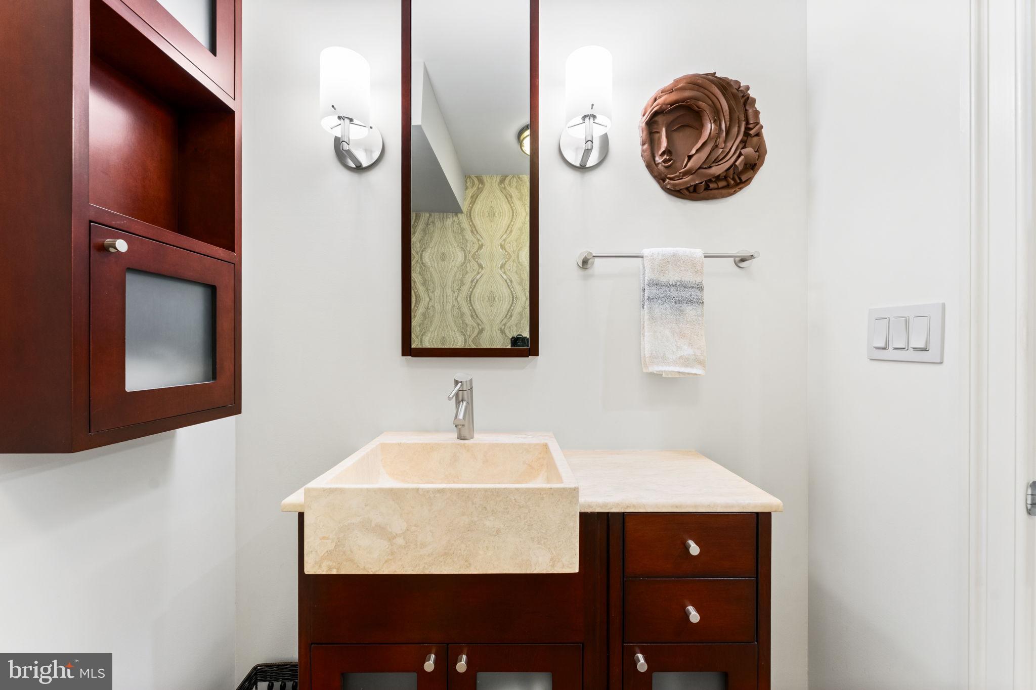 WALNUT GLEN - Residential