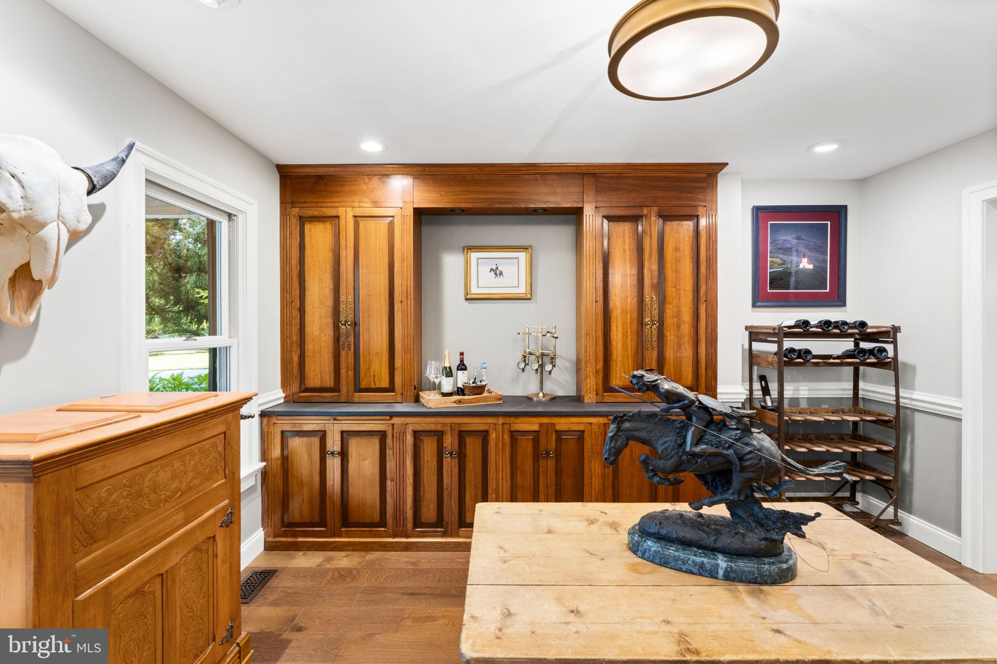 WALNUT GLEN - Residential