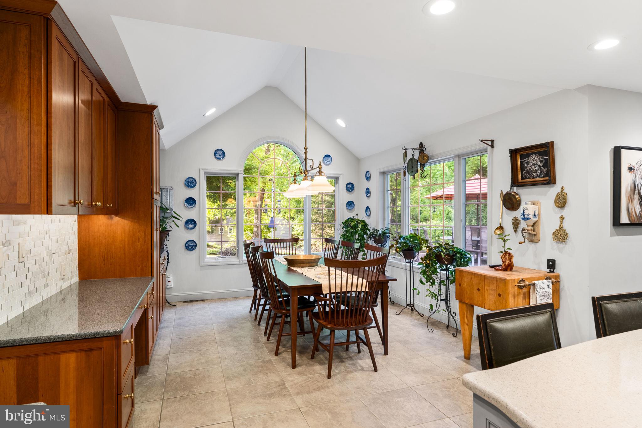 WALNUT GLEN - Residential