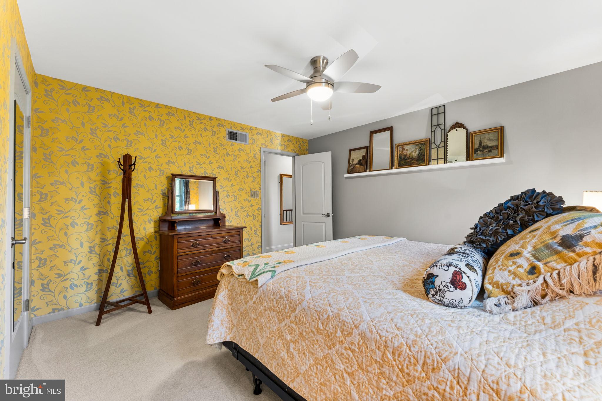 WALNUT GLEN - Residential