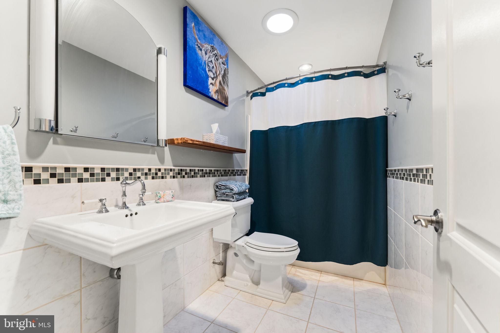 WALNUT GLEN - Residential
