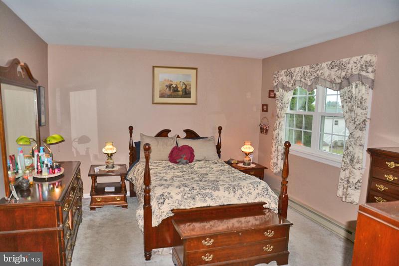 MANCHESTER VILLAGE - Residential