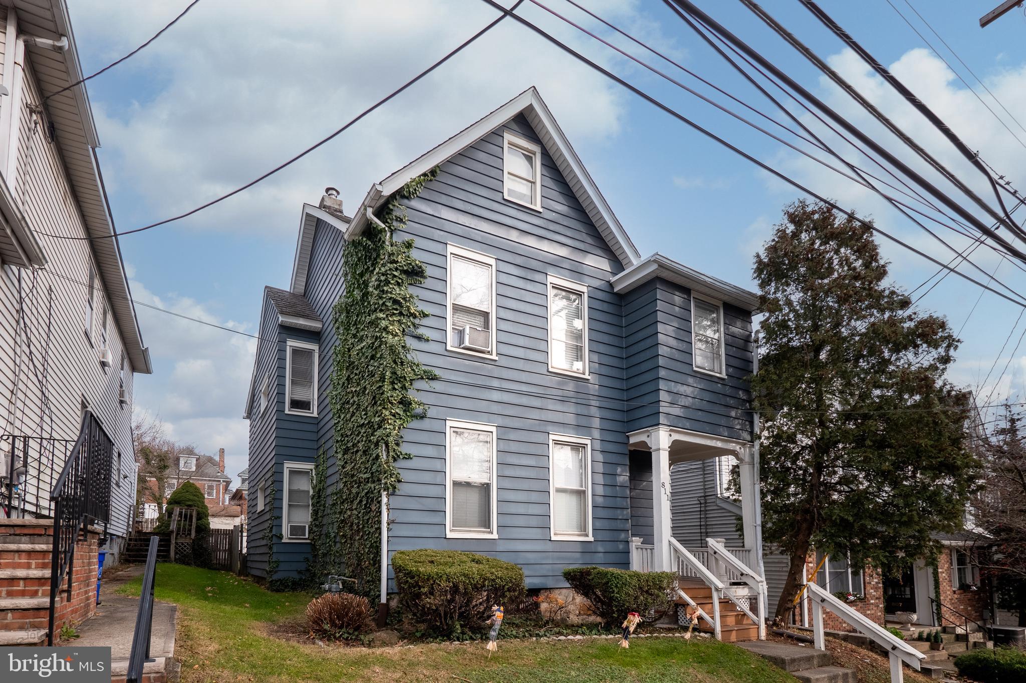 EASTON CITY - Residential Income