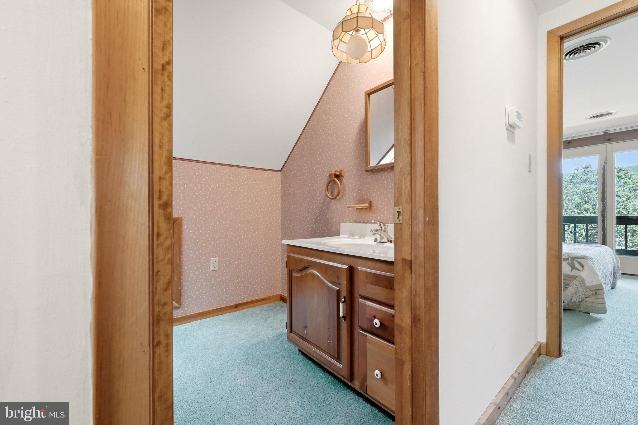 RIVER RIDGE - Residential