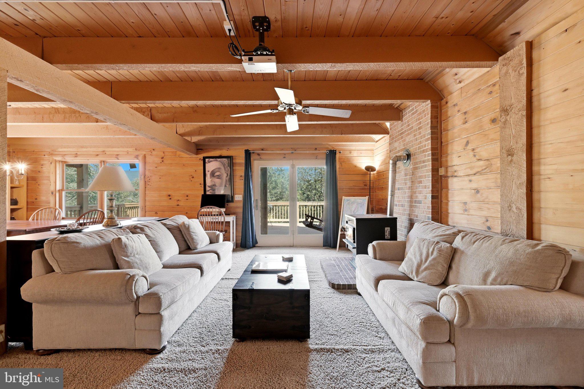 RIVER RIDGE - Residential