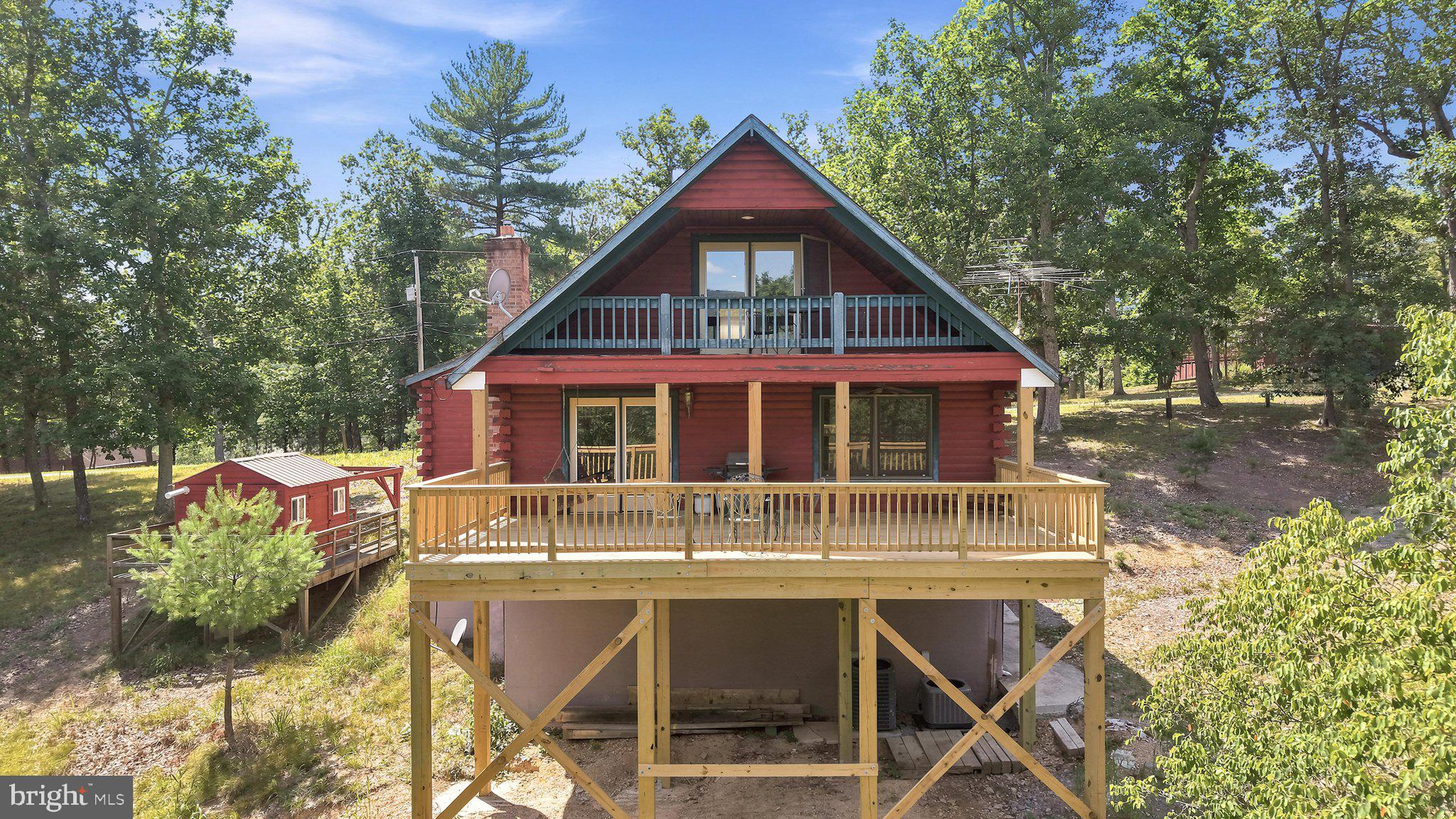 RIVER RIDGE - Residential