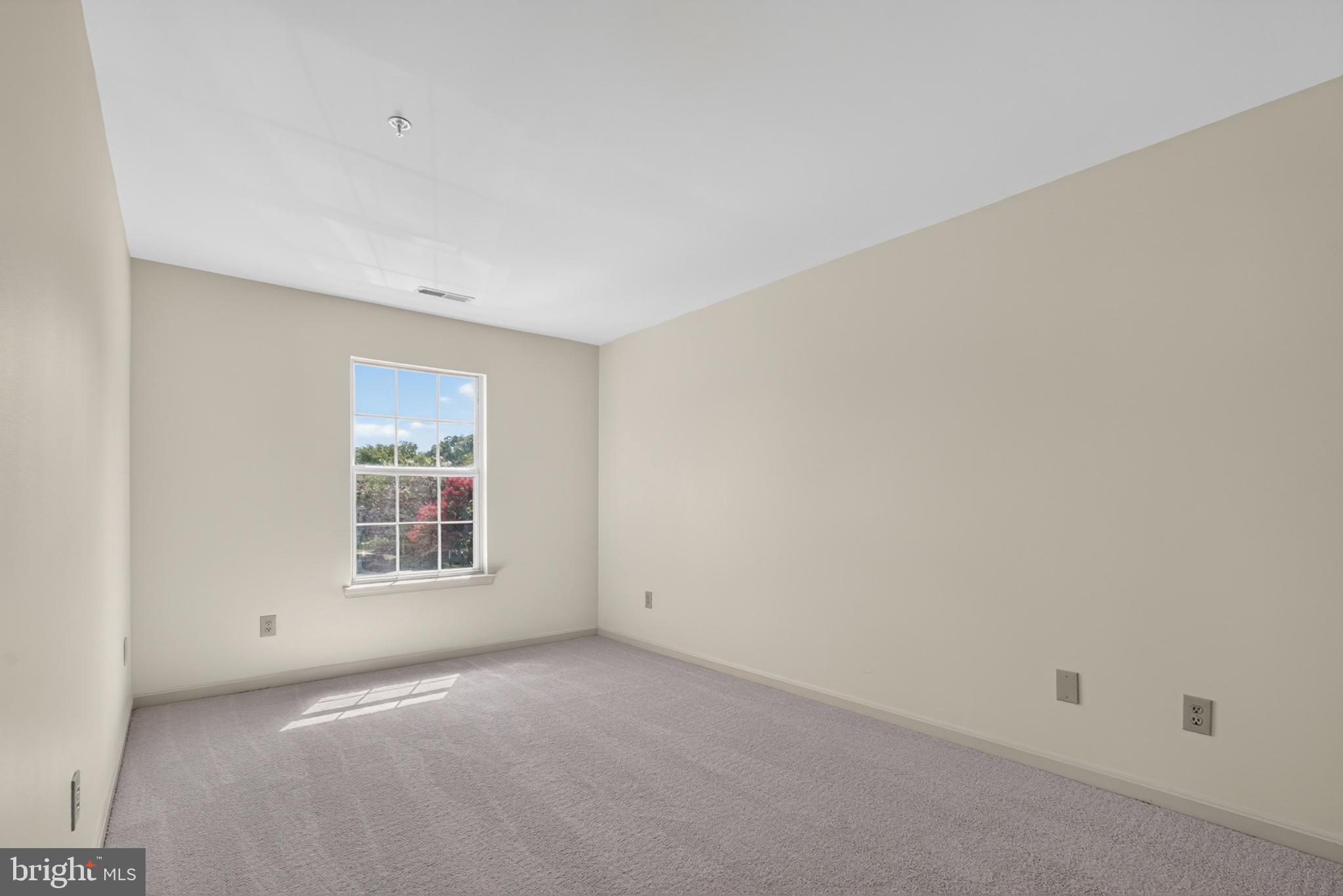 ROLLING OAKS - Residential