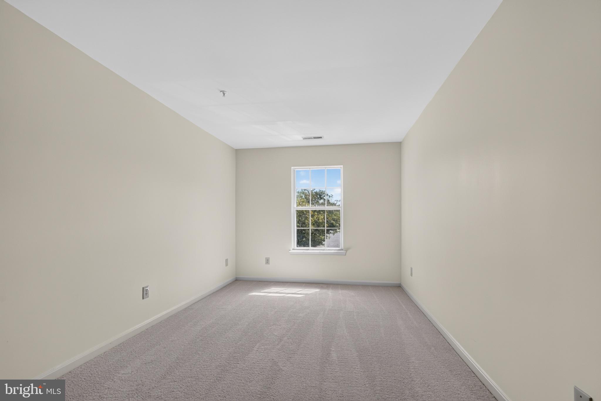 ROLLING OAKS - Residential