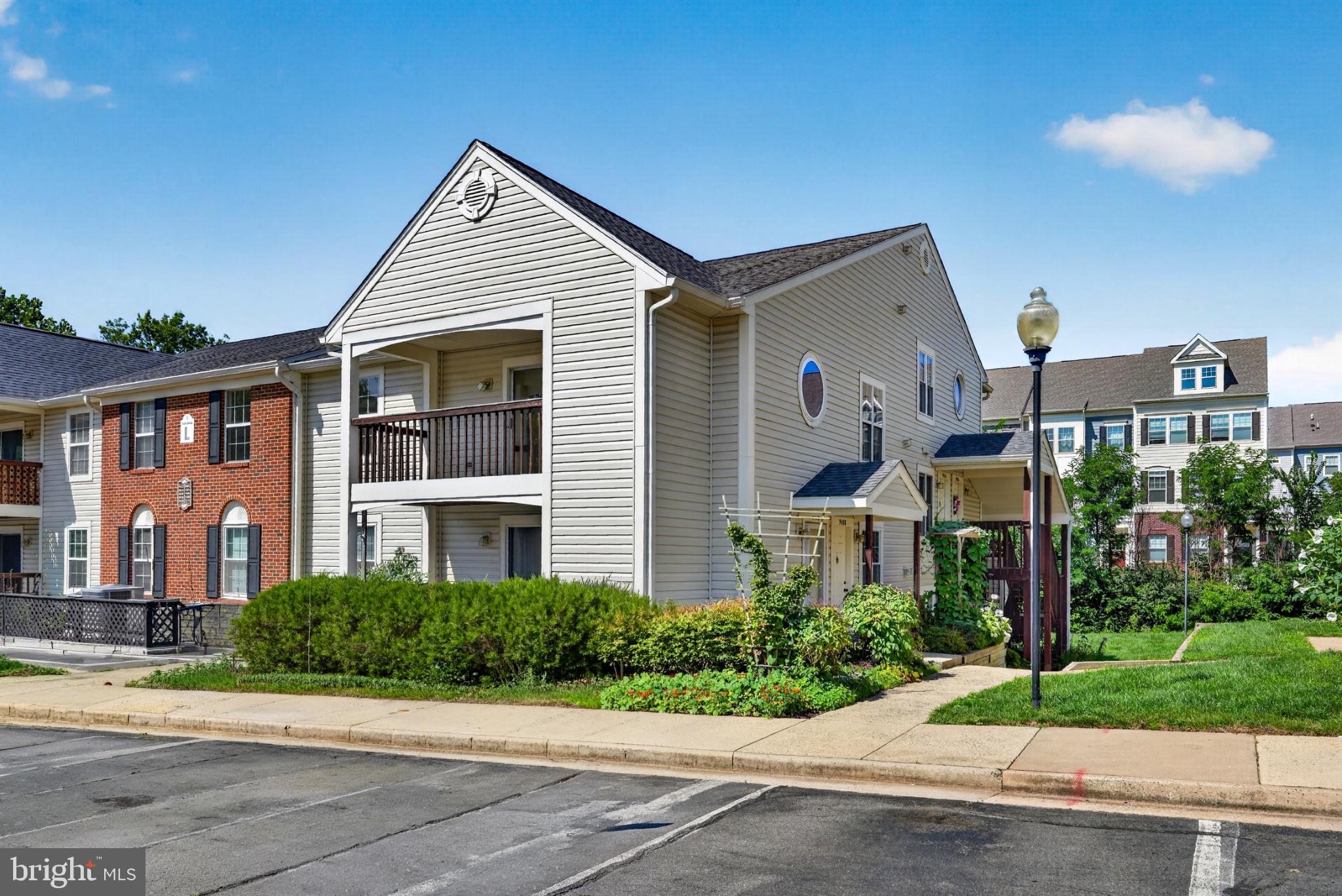 ROLLING OAKS - Residential