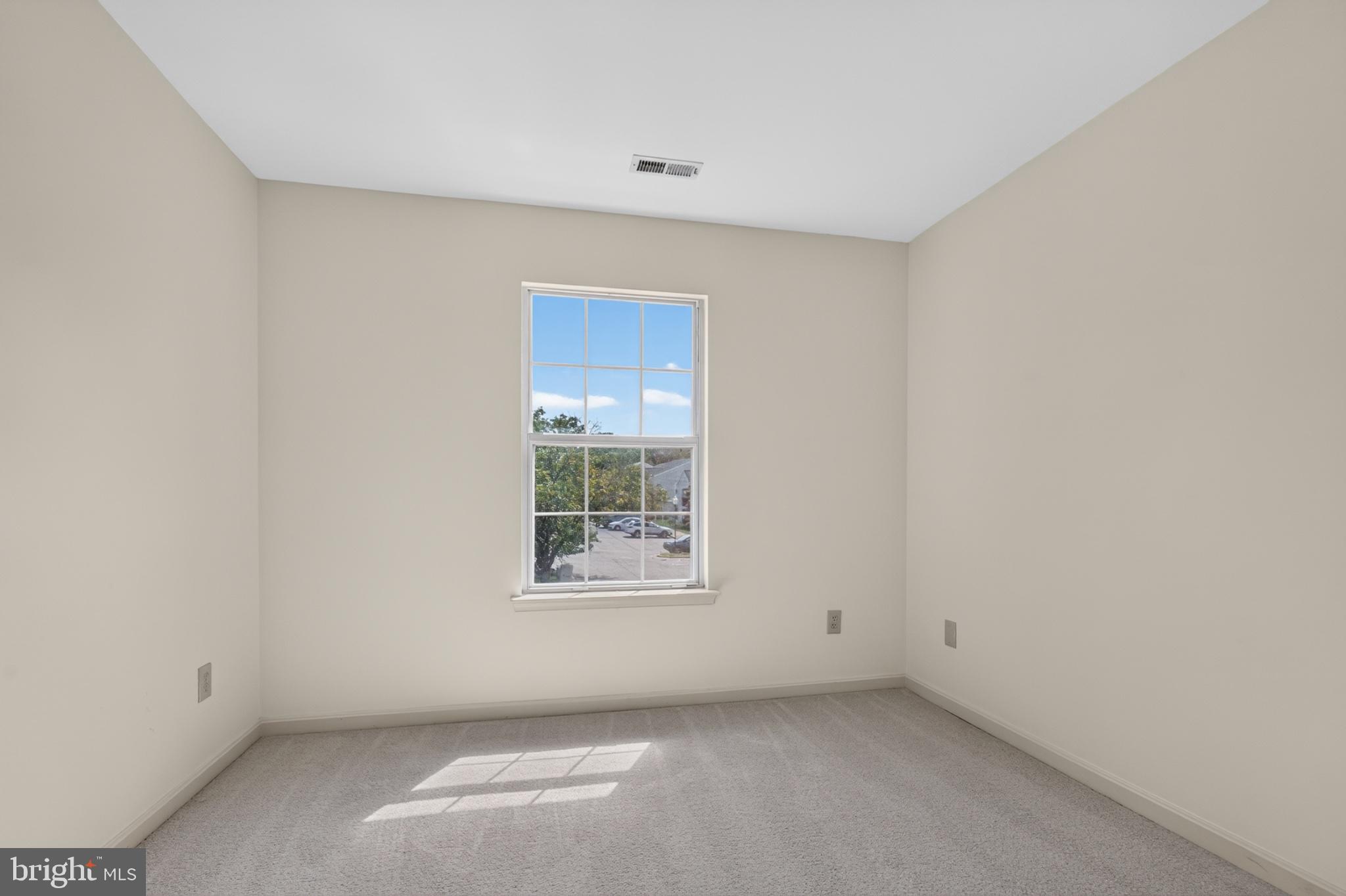 ROLLING OAKS - Residential