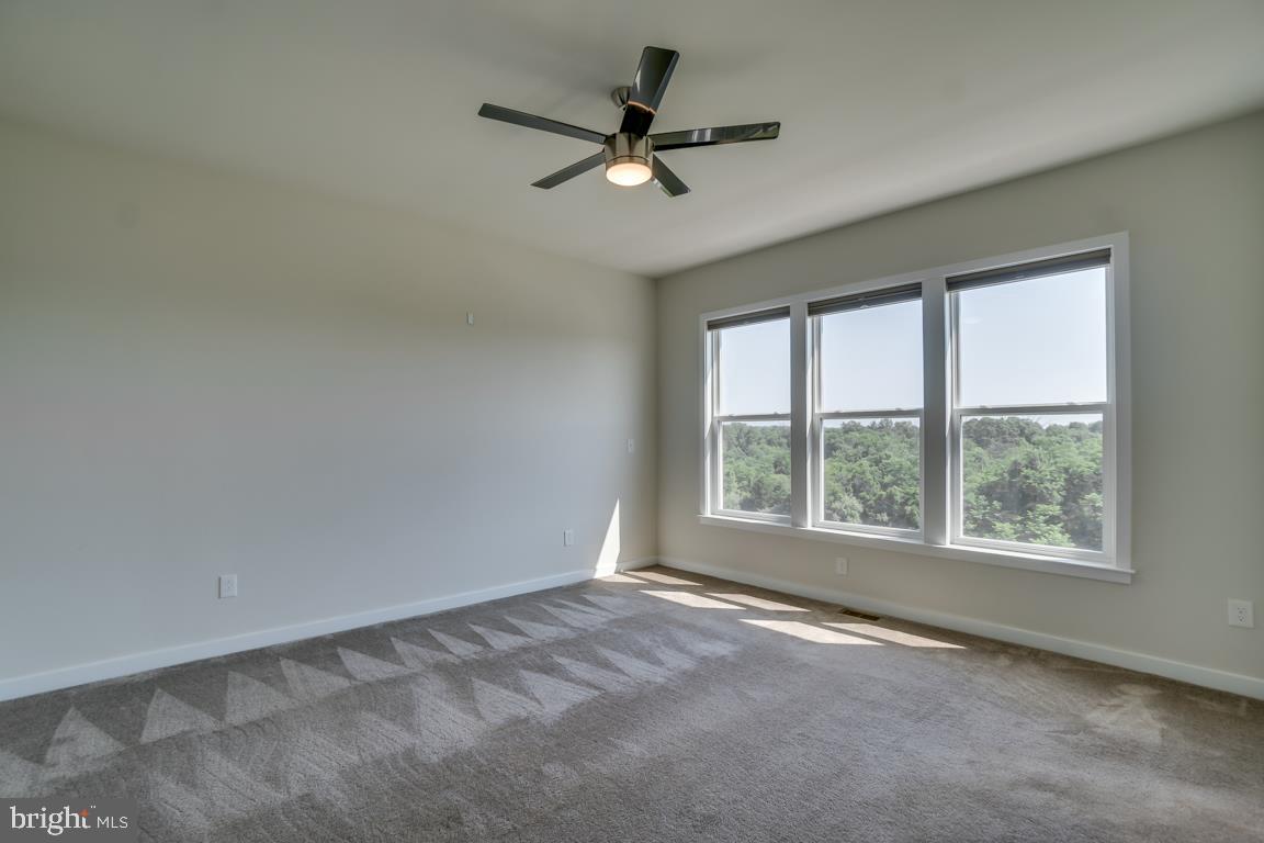 OVERLOOK - Residential Lease