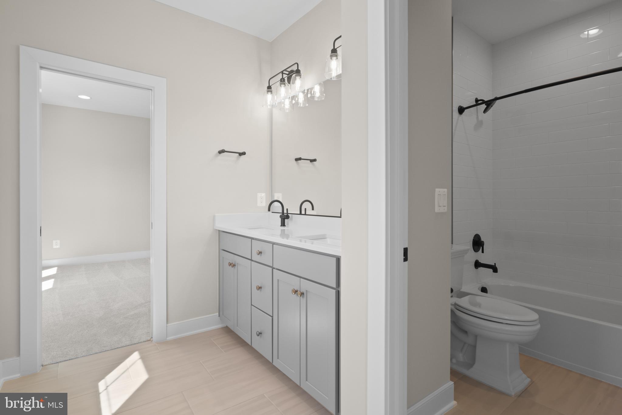 LITTLE VIENNA ESTATES - Residential