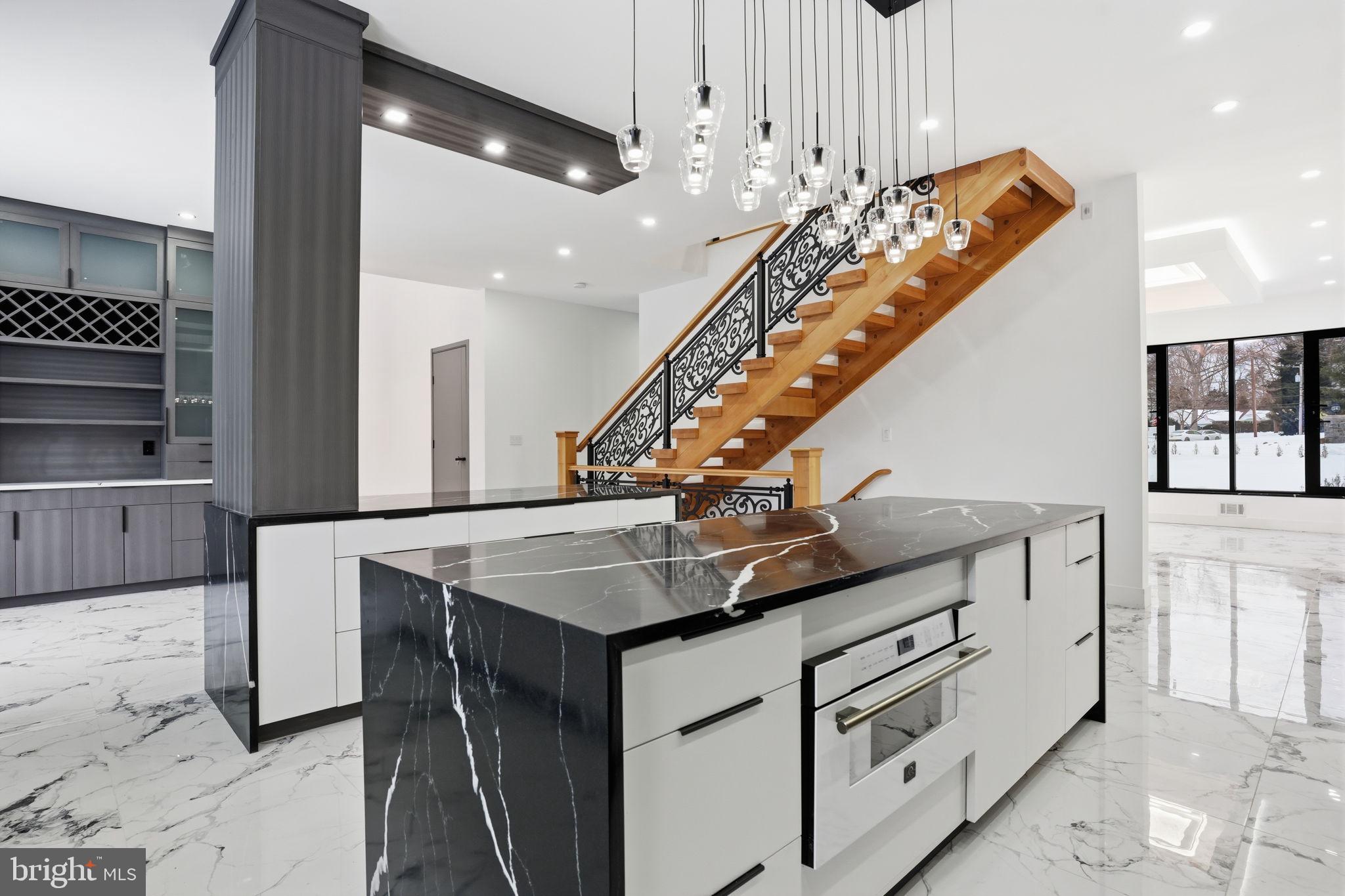 INVERNESS - Residential