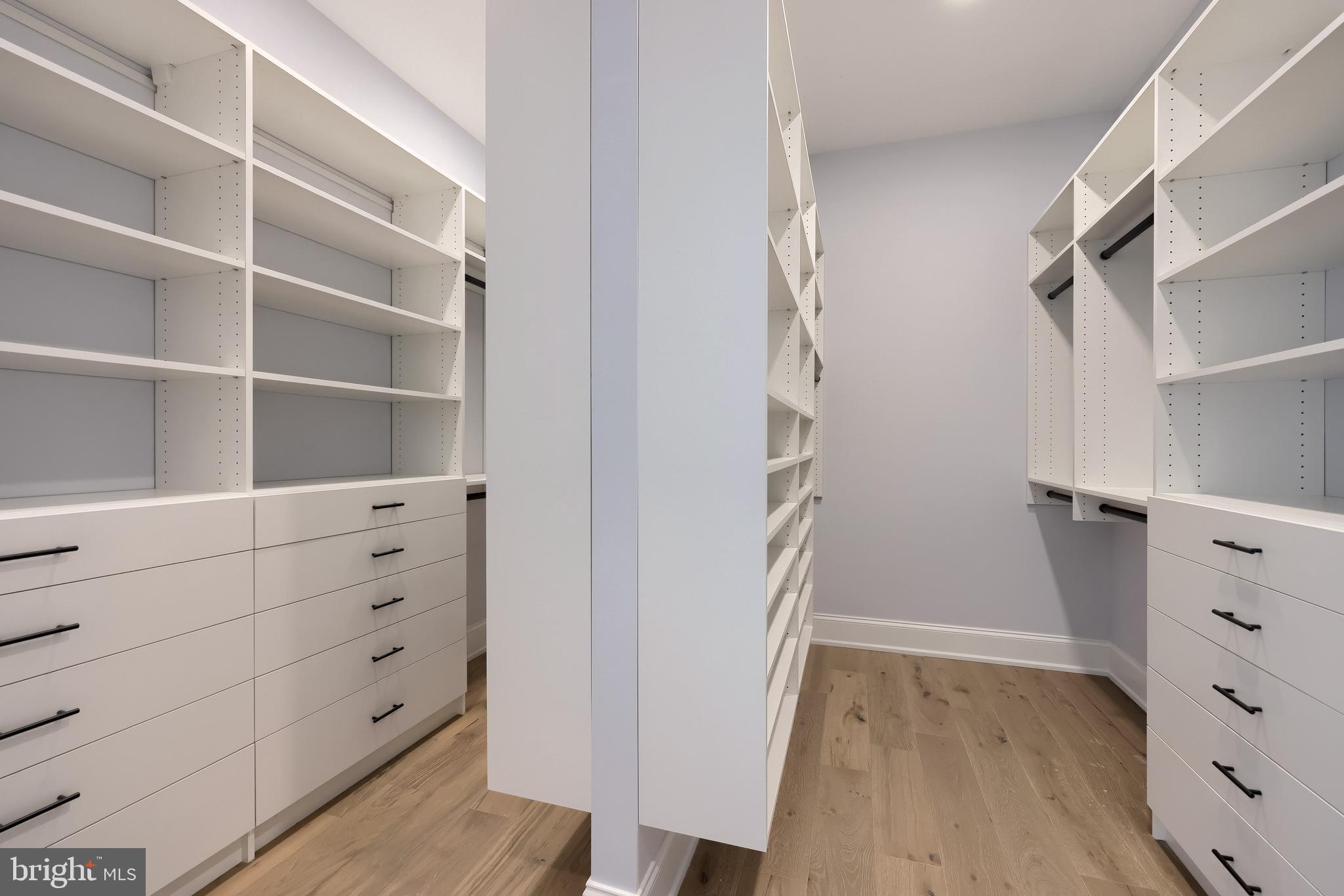 STONEHENGE ESTATES - Residential