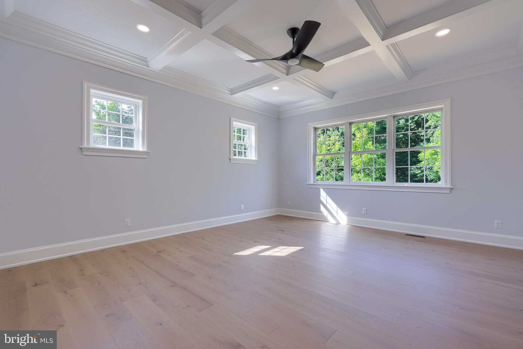 STONEHENGE ESTATES - Residential