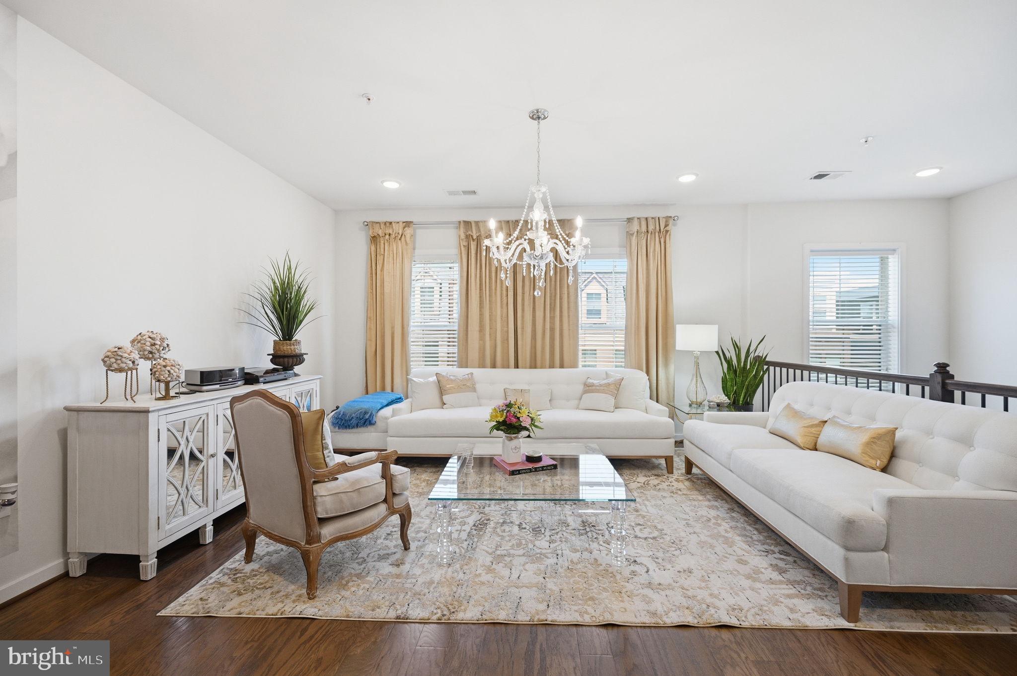 MOUNT VINEYARD - Residential